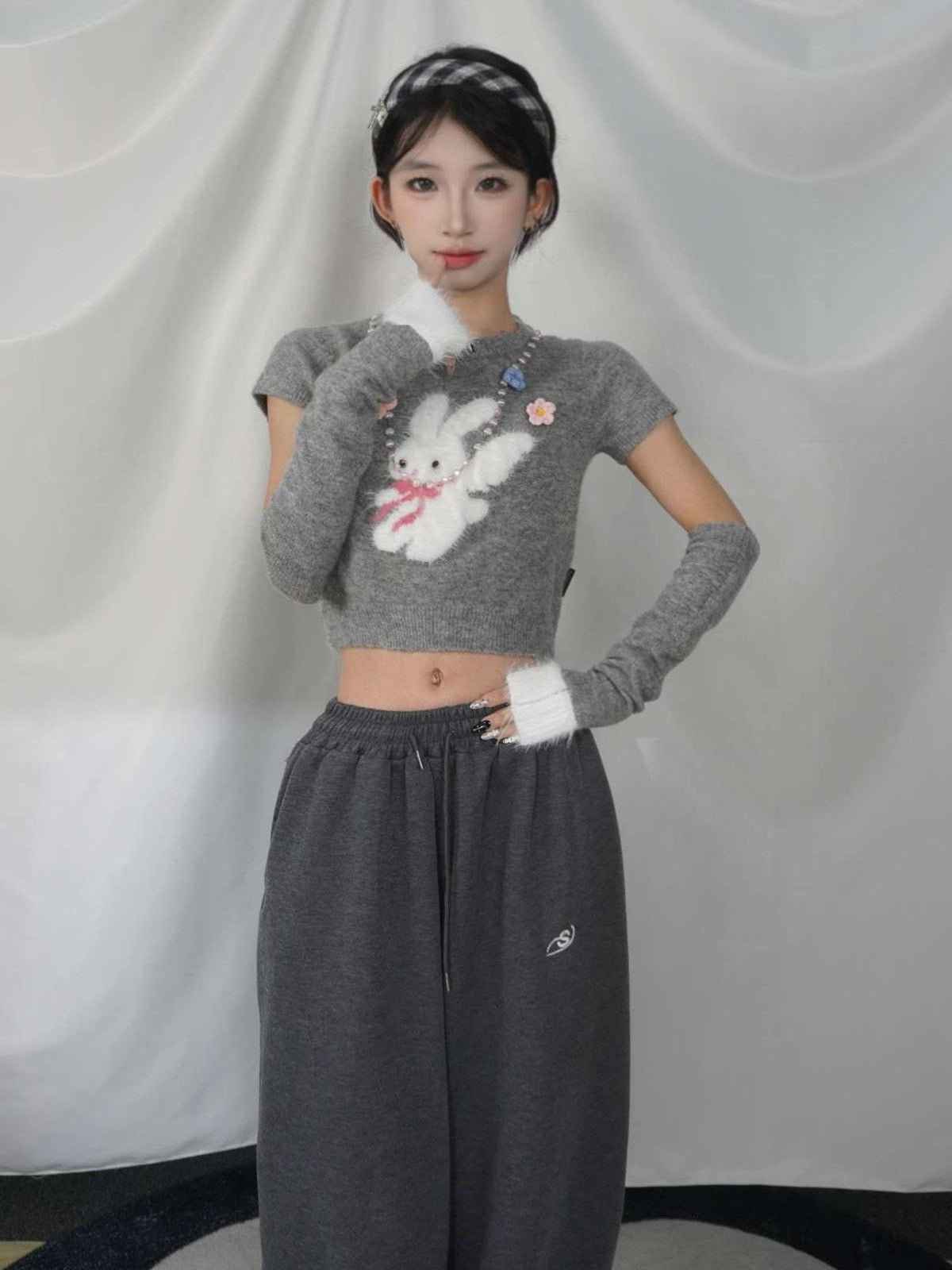 allbubble Rabbit Jacquard Floral Knit Crewneck Women's Acrylic Sweaters