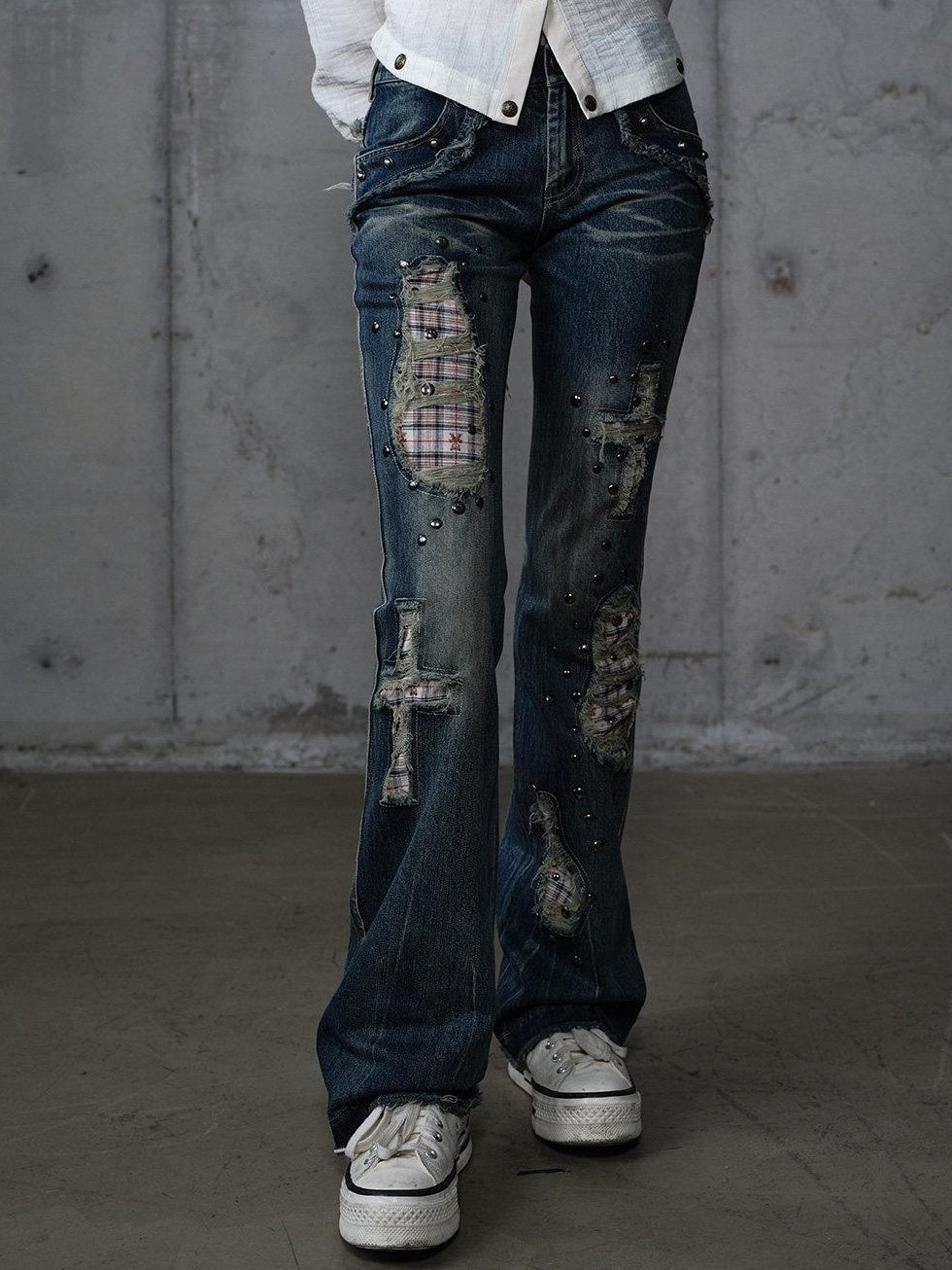 NO ROMANCE Distressed Low Rise Slim Fit Plaid Punk Zipper Denim Women Straight Jeans