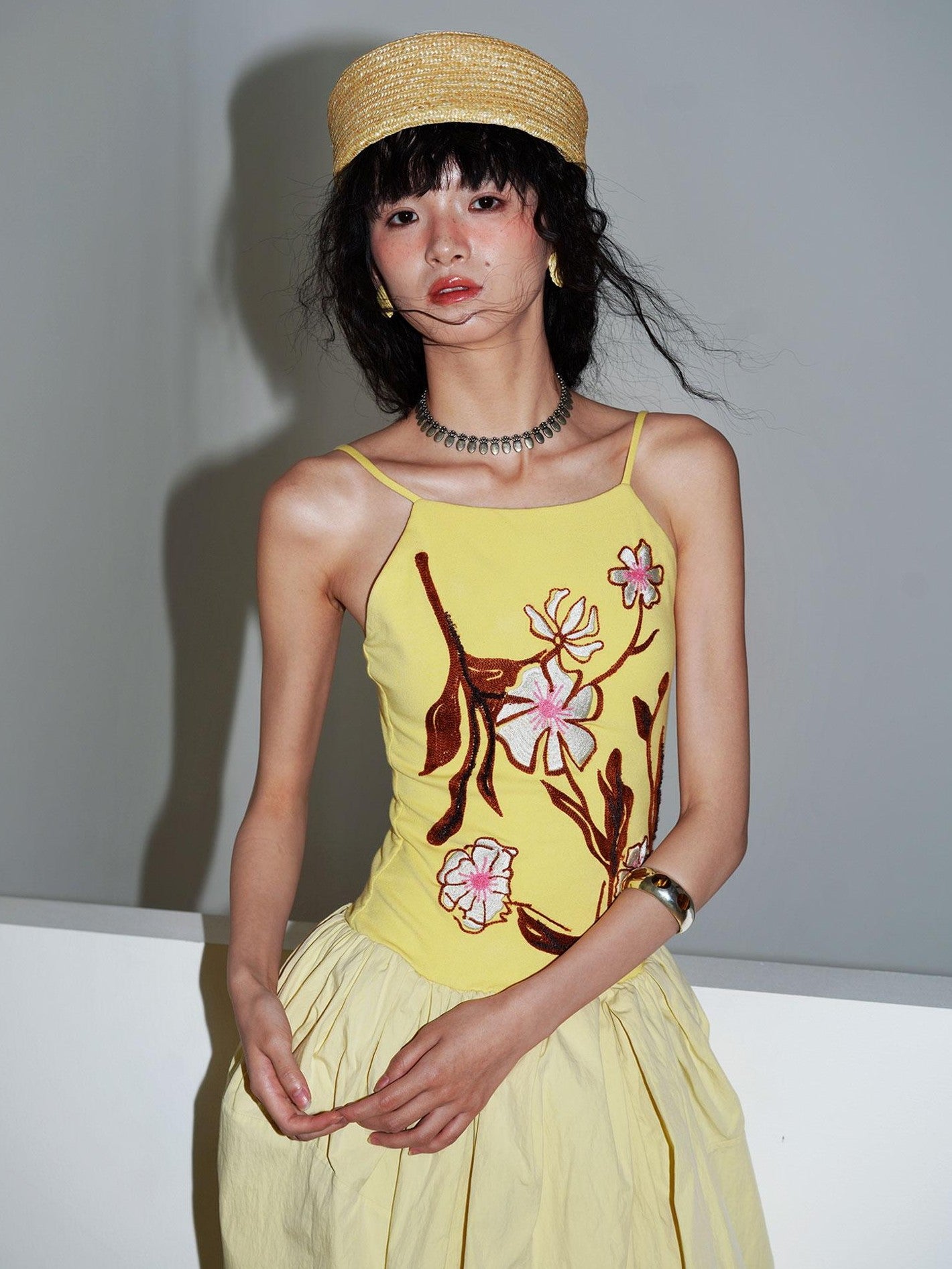 badtaste 3d Embroidered Spaghetti Strap Flared Structured Women's Slip Maxi Dresses