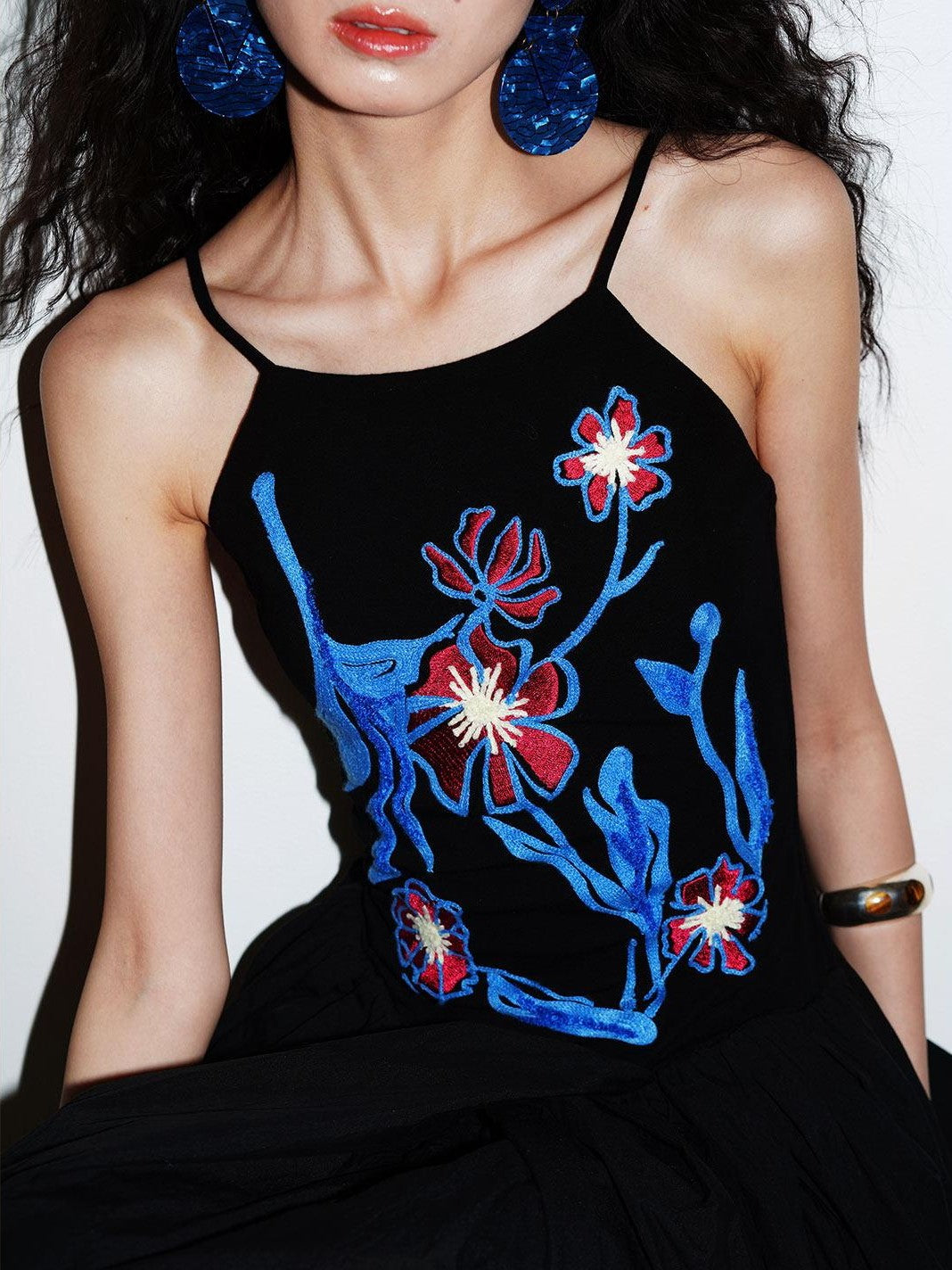 badtaste 3d Embroidered Spaghetti Strap Flared Structured Women's Slip Maxi Dresses