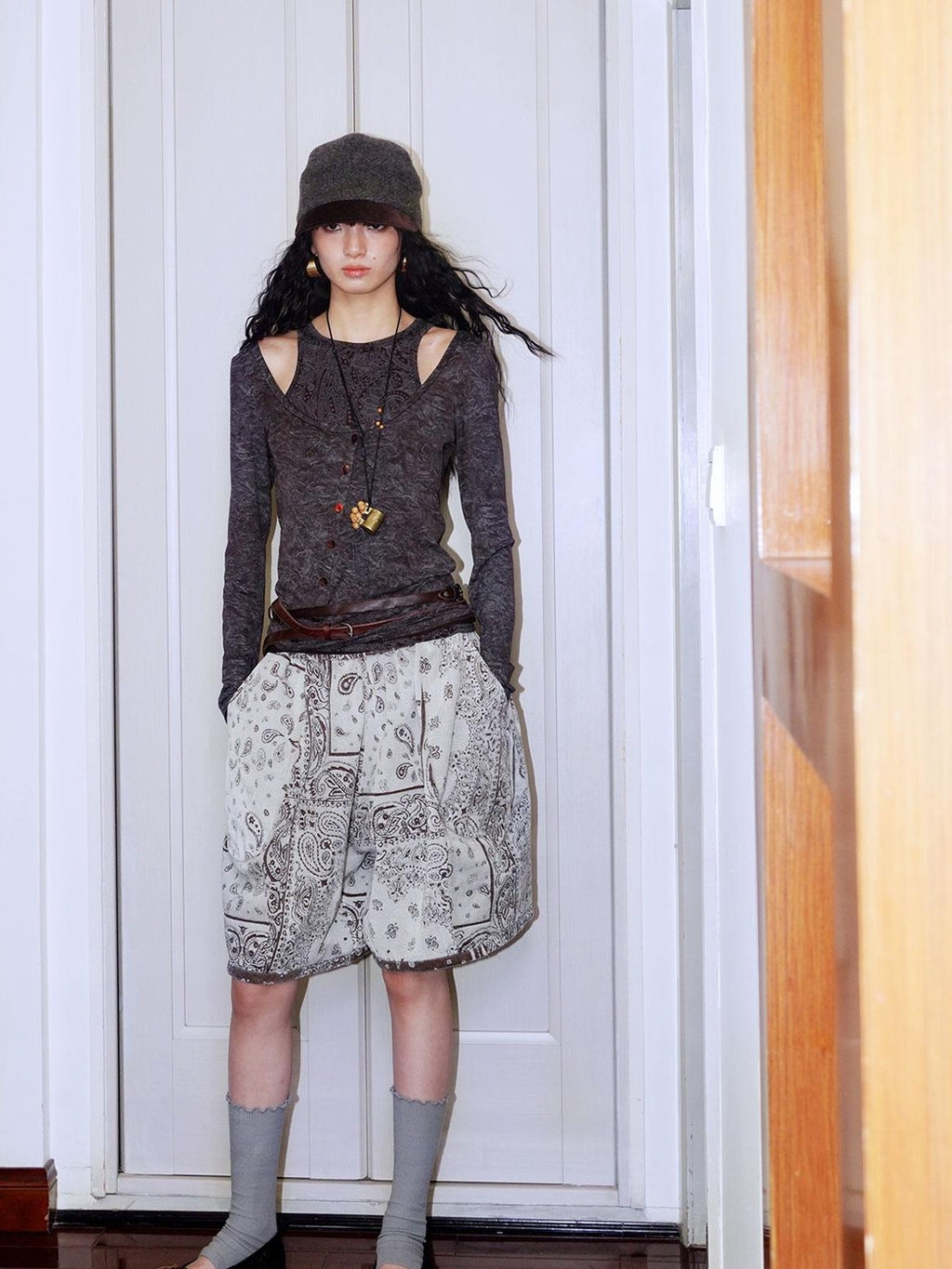 badtaste Brushed Jacquard Plaid Reversible Wideleg Women's Cotton Blend Bermuda Shorts