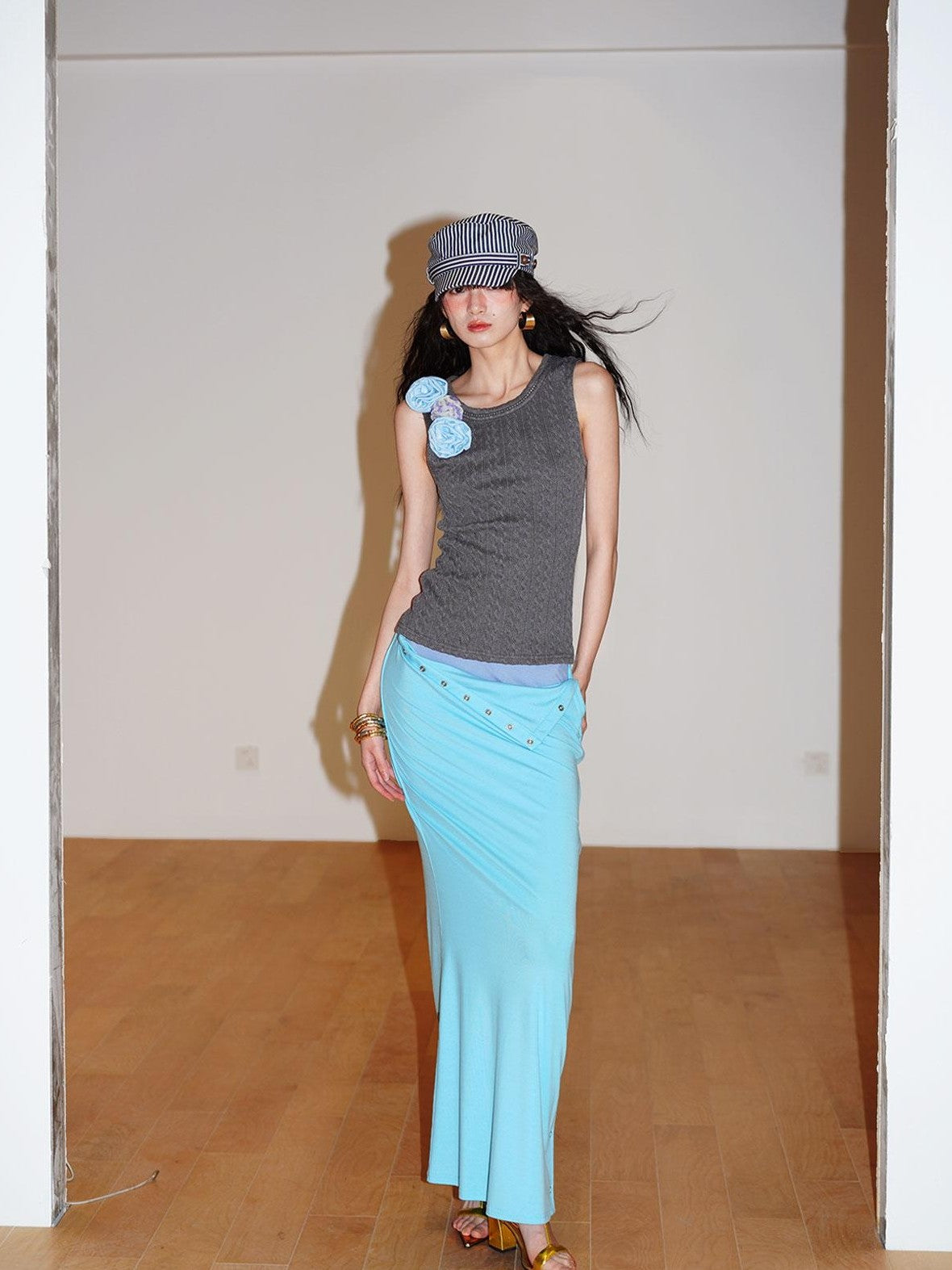 badtaste Colorblock Floral Jacquard Slim Fit Women's Knitted Tank Tops