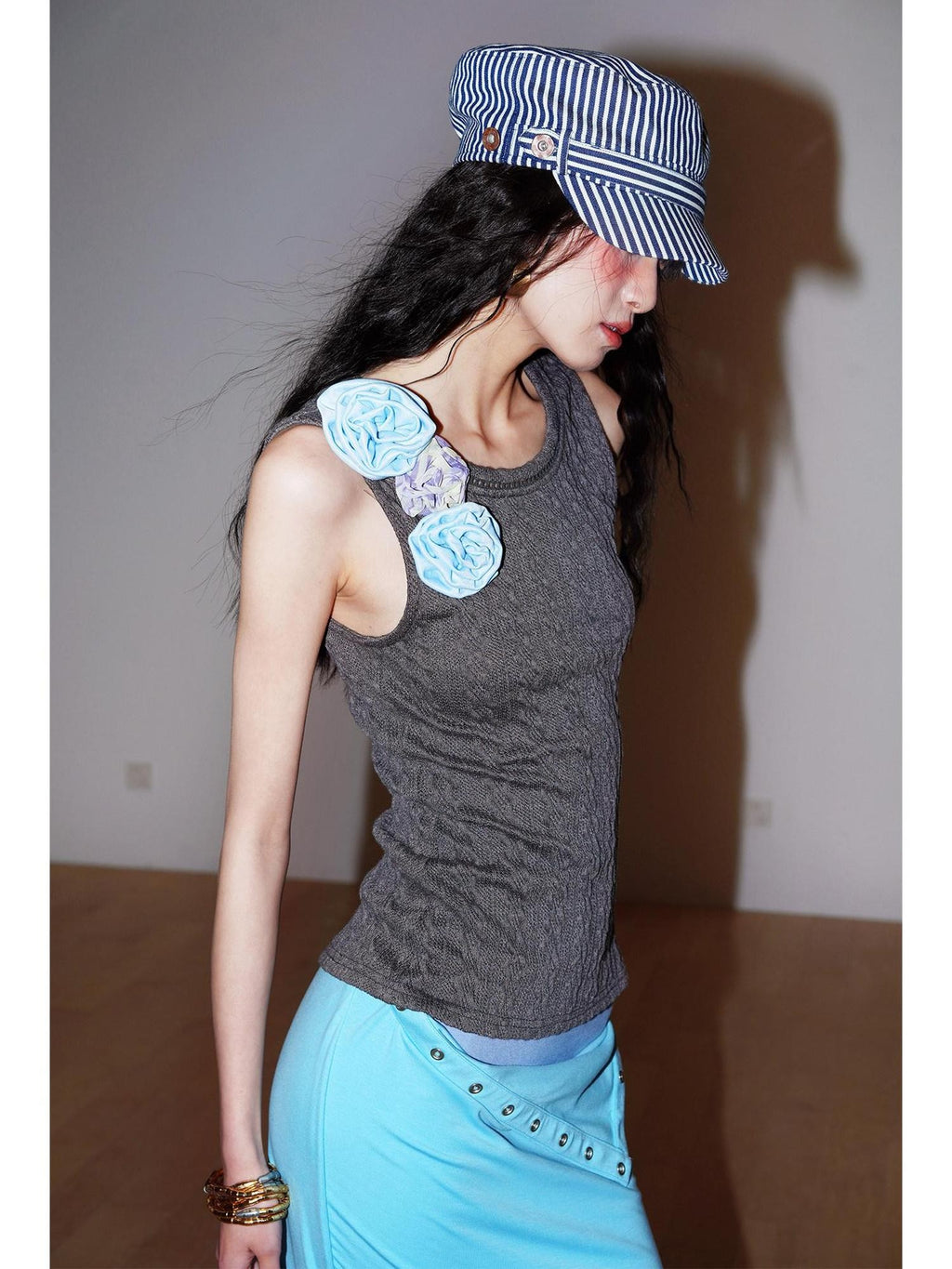 badtaste Colorblock Floral Jacquard Slim Fit Women's Knitted Tank Tops