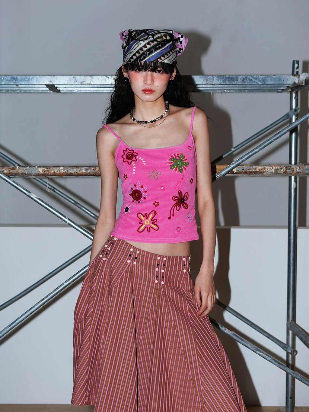 badtaste Colorblock Floral Rope Embroidery U Neck Women's Terry Knit Camisoles