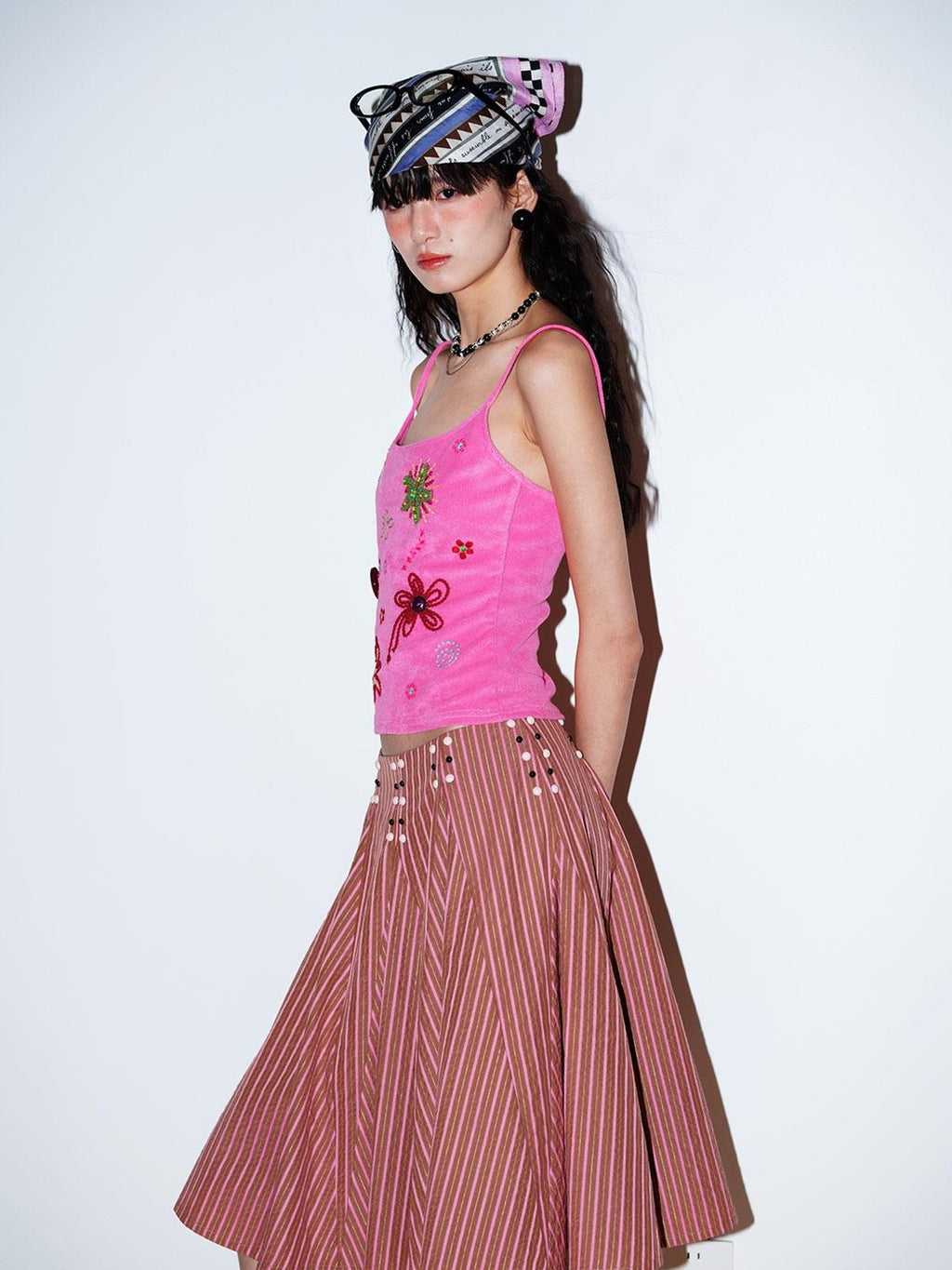badtaste Colorblock Floral Rope Embroidery U Neck Women's Terry Knit Camisoles