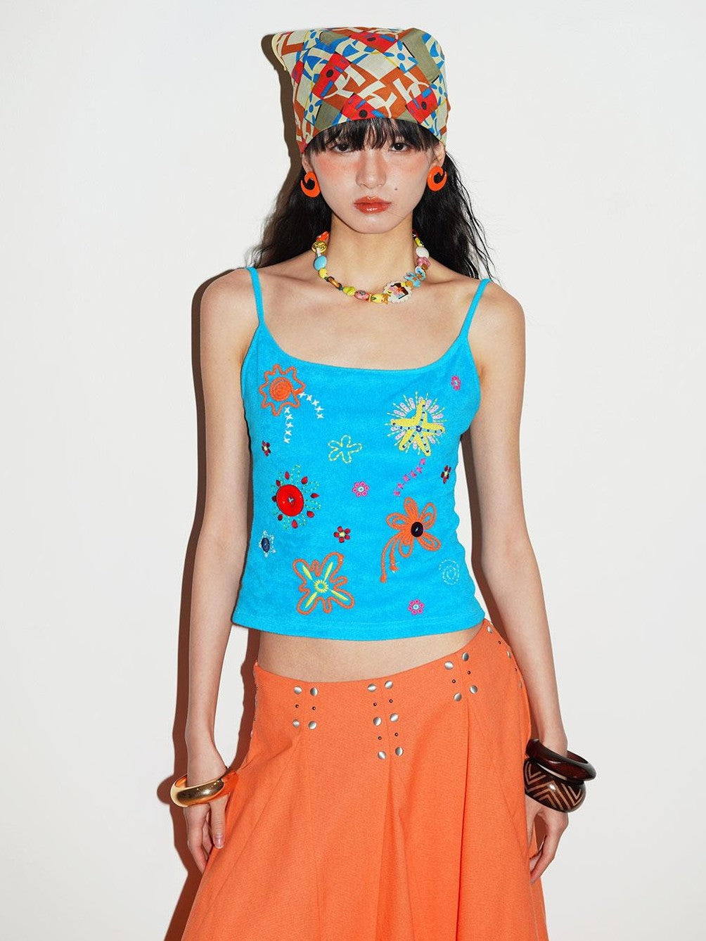 badtaste Colorblock Floral Rope Embroidery U Neck Women's Terry Knit Camisoles