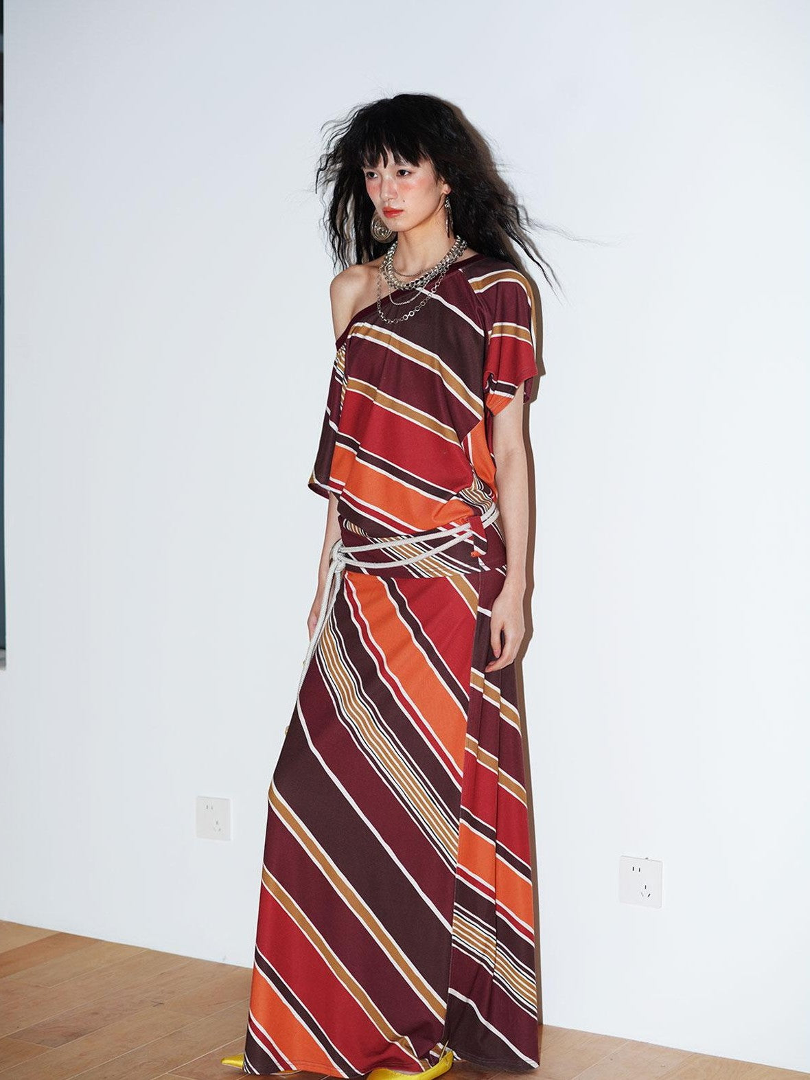 badtaste Colorblock Striped Loose Asymmetric Shoulder Women's Casual Maxi Dresses