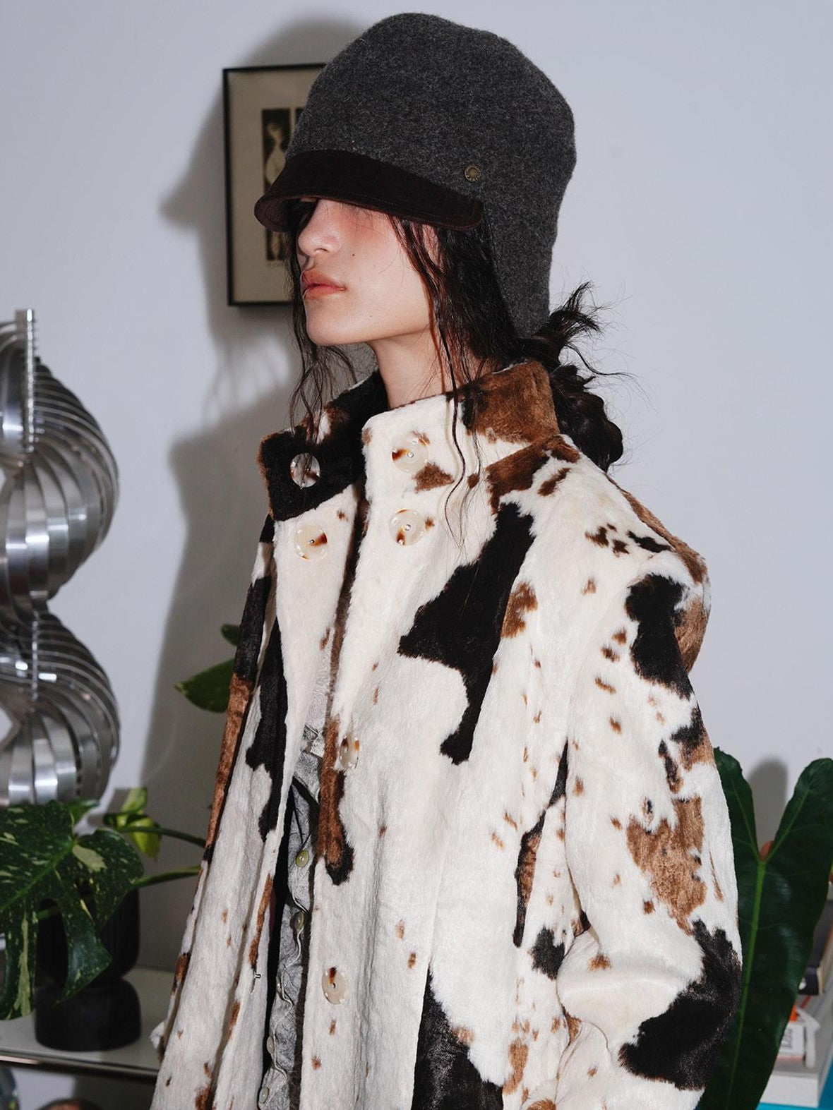 badtaste Cow Print Stand Collar Vintage Mid Length Plush Women's Faux Fur Coats