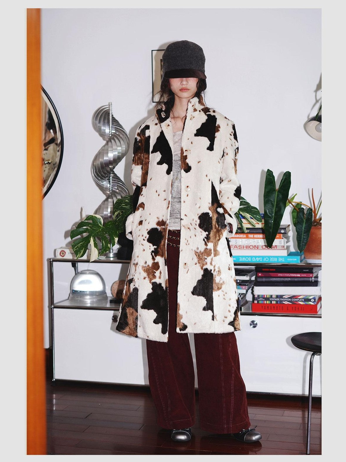 badtaste Cow Print Stand Collar Vintage Mid Length Plush Women's Faux Fur Coats