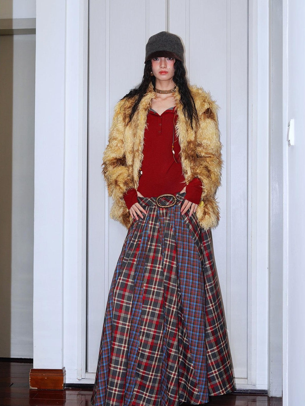 badtaste Dark Western Vintage Stand Collar Cropped Button Women's Plush Faux Fur Coats