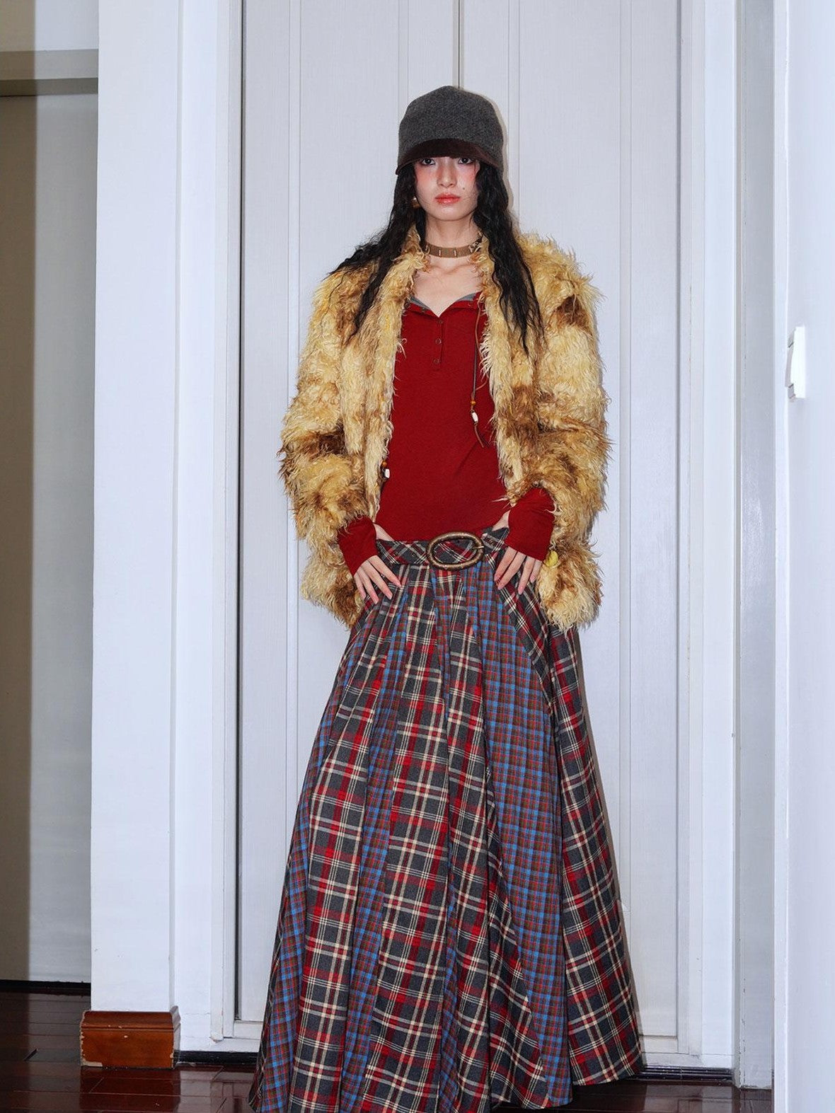 badtaste Dark Western Vintage Stand Collar Cropped Button Women's Plush Faux Fur Coats