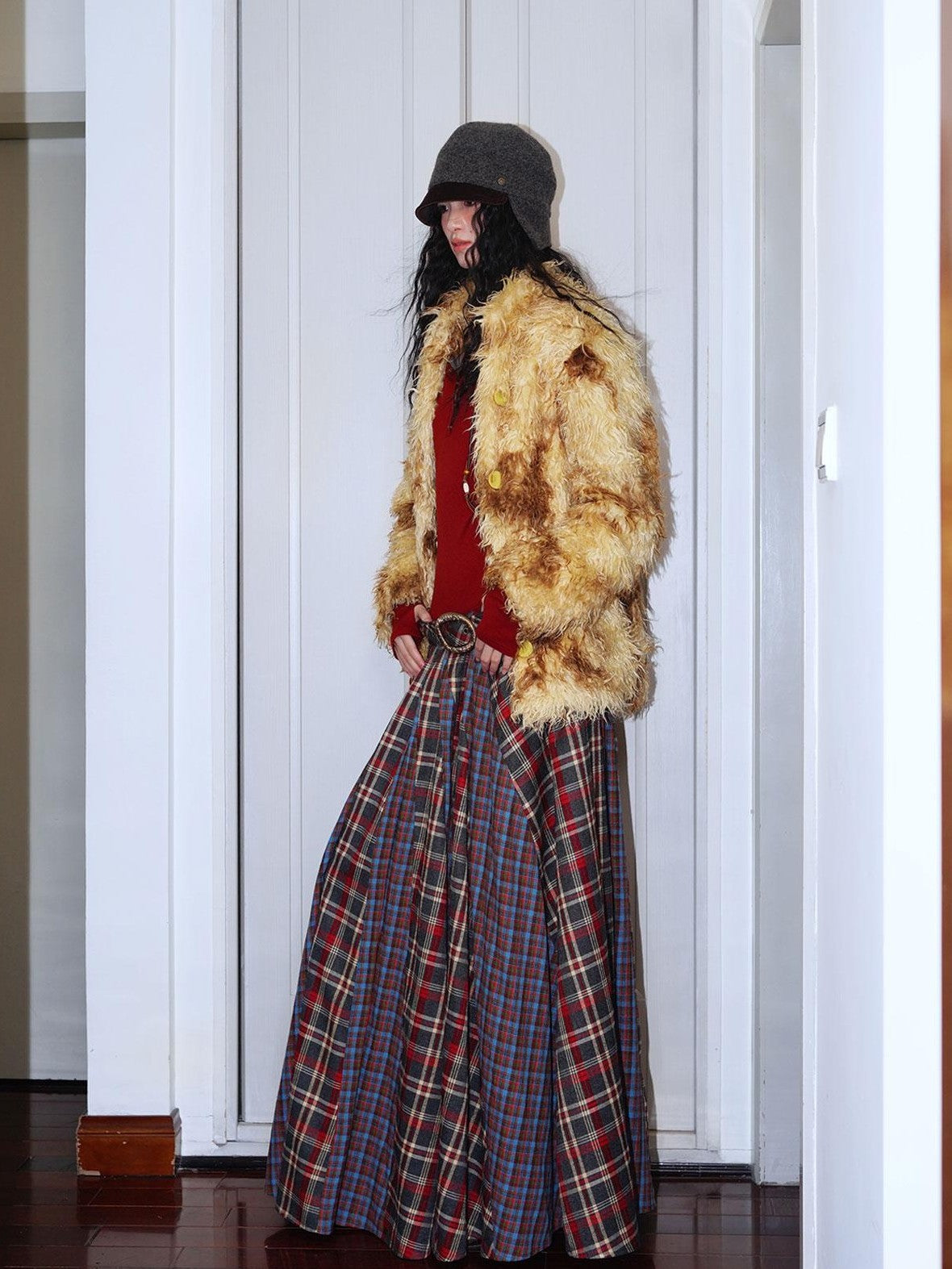 badtaste Dark Western Vintage Stand Collar Cropped Button Women's Plush Faux Fur Coats