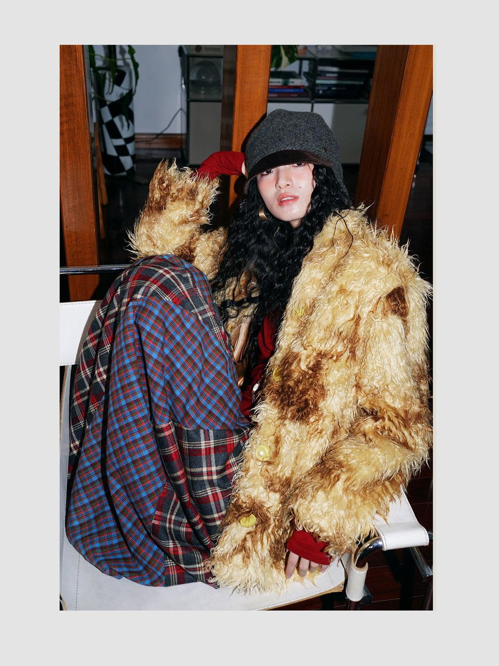 badtaste Dark Western Vintage Stand Collar Cropped Button Women's Plush Faux Fur Coats