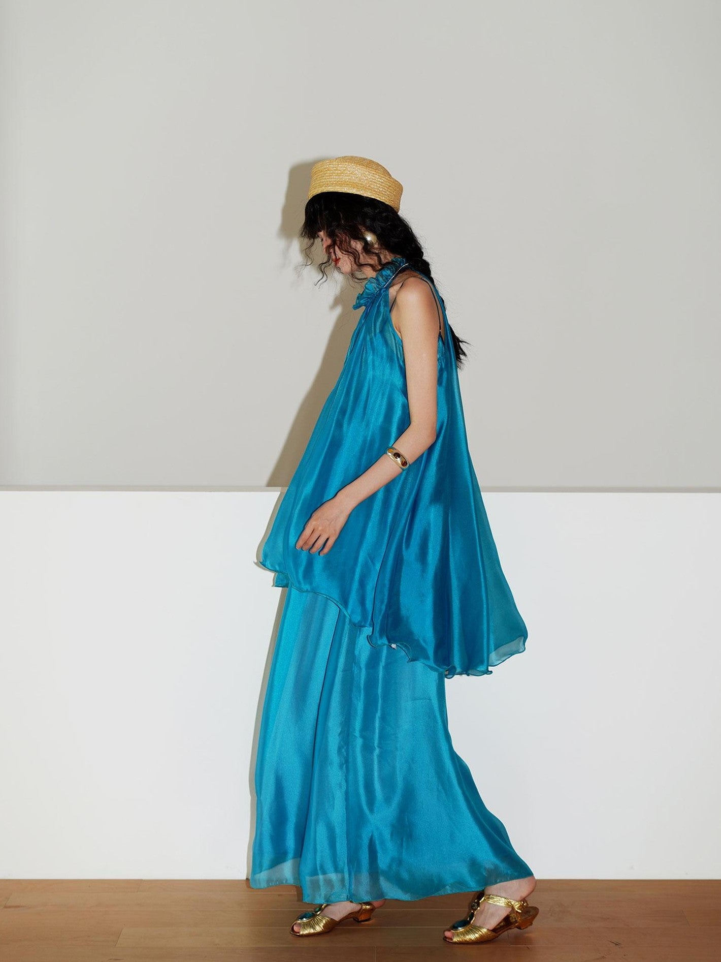 badtaste Flowing Pearlescent Strappy Puff Skirt Women's Tulle Slip Maxi Dresses
