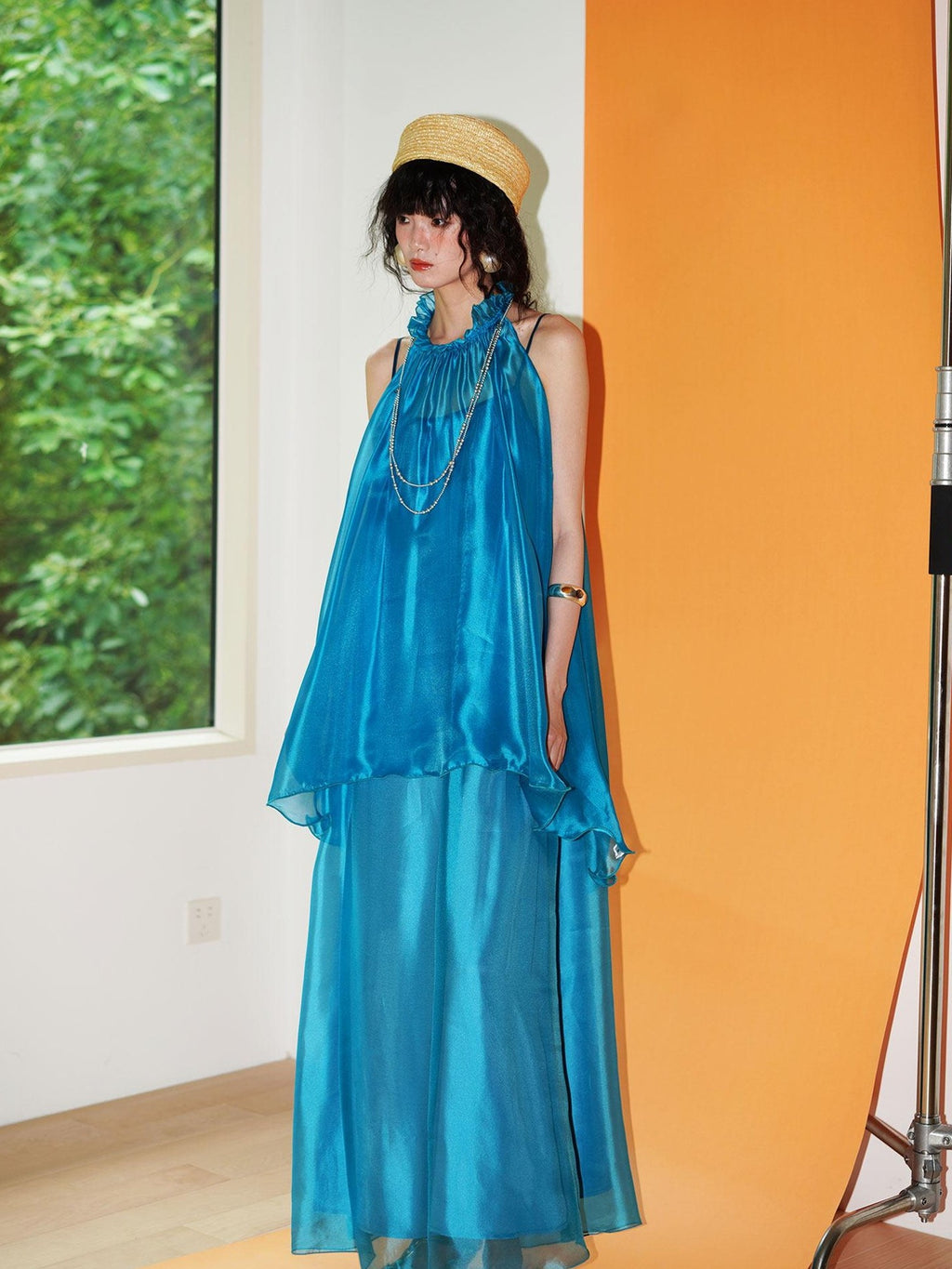 badtaste Flowing Pearlescent Strappy Puff Skirt Women's Tulle Slip Maxi Dresses