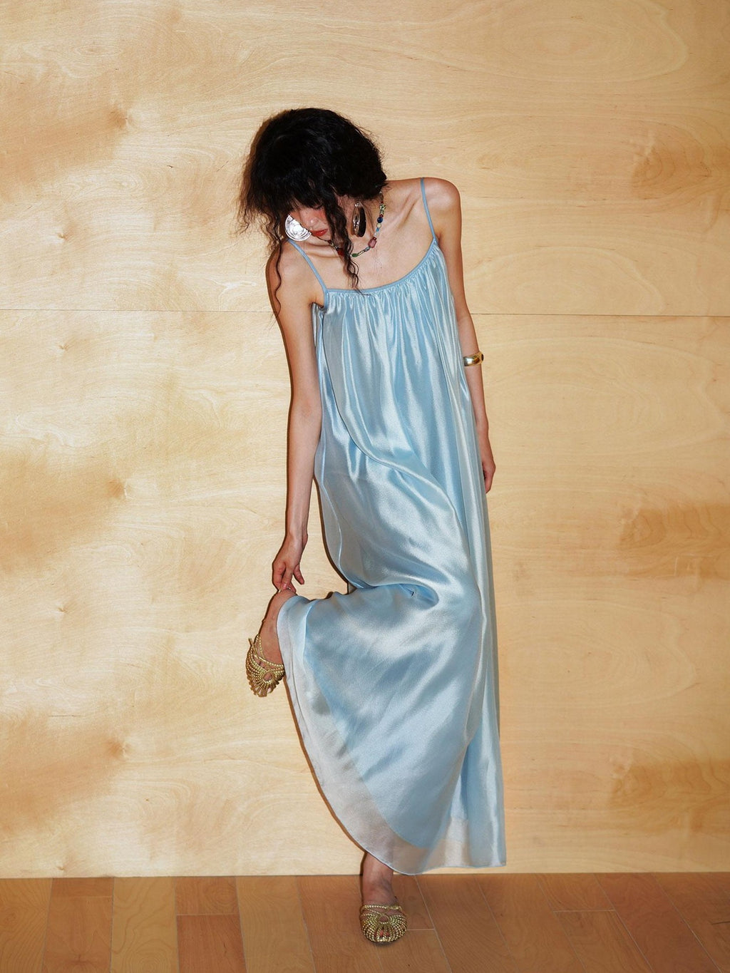 badtaste Flowing Pearlescent Strappy Puff Skirt Women's Tulle Slip Maxi Dresses