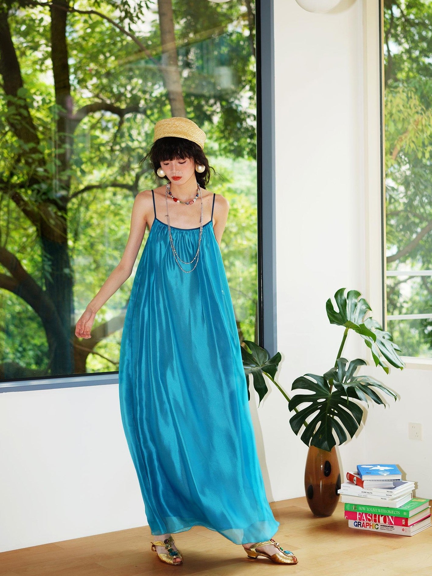 badtaste Flowing Pearlescent Strappy Puff Skirt Women's Tulle Slip Maxi Dresses