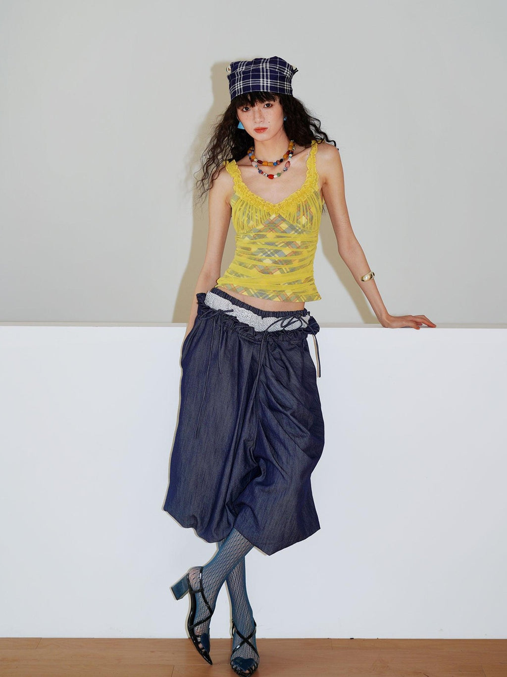 badtaste Gingham Pintuck Ruffle V-neck Slim Fit Women's Mesh Tank Tops