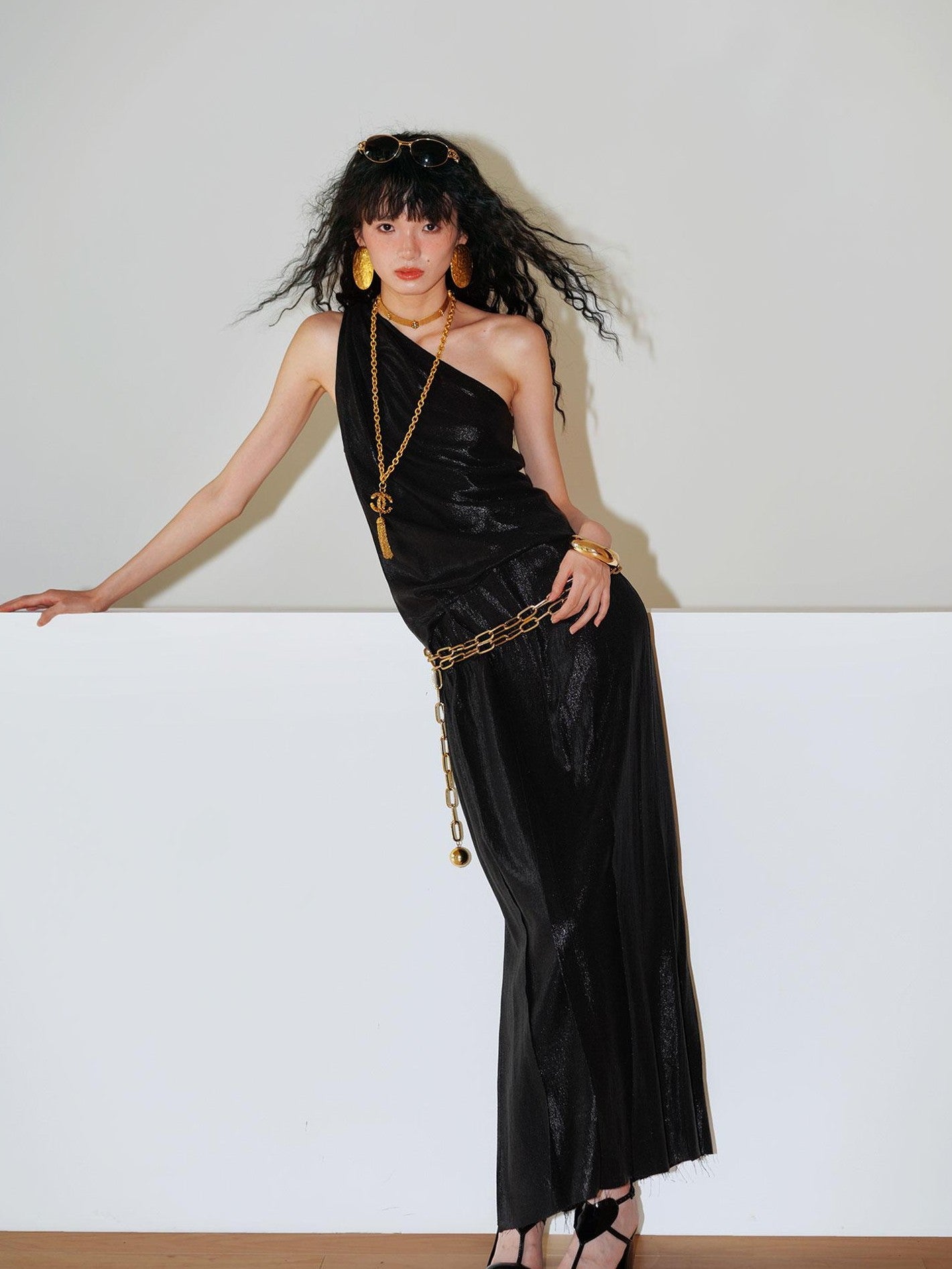 badtaste Gold One Shoulder Solid Women's Linen Ramie Halter Maxi Dresses