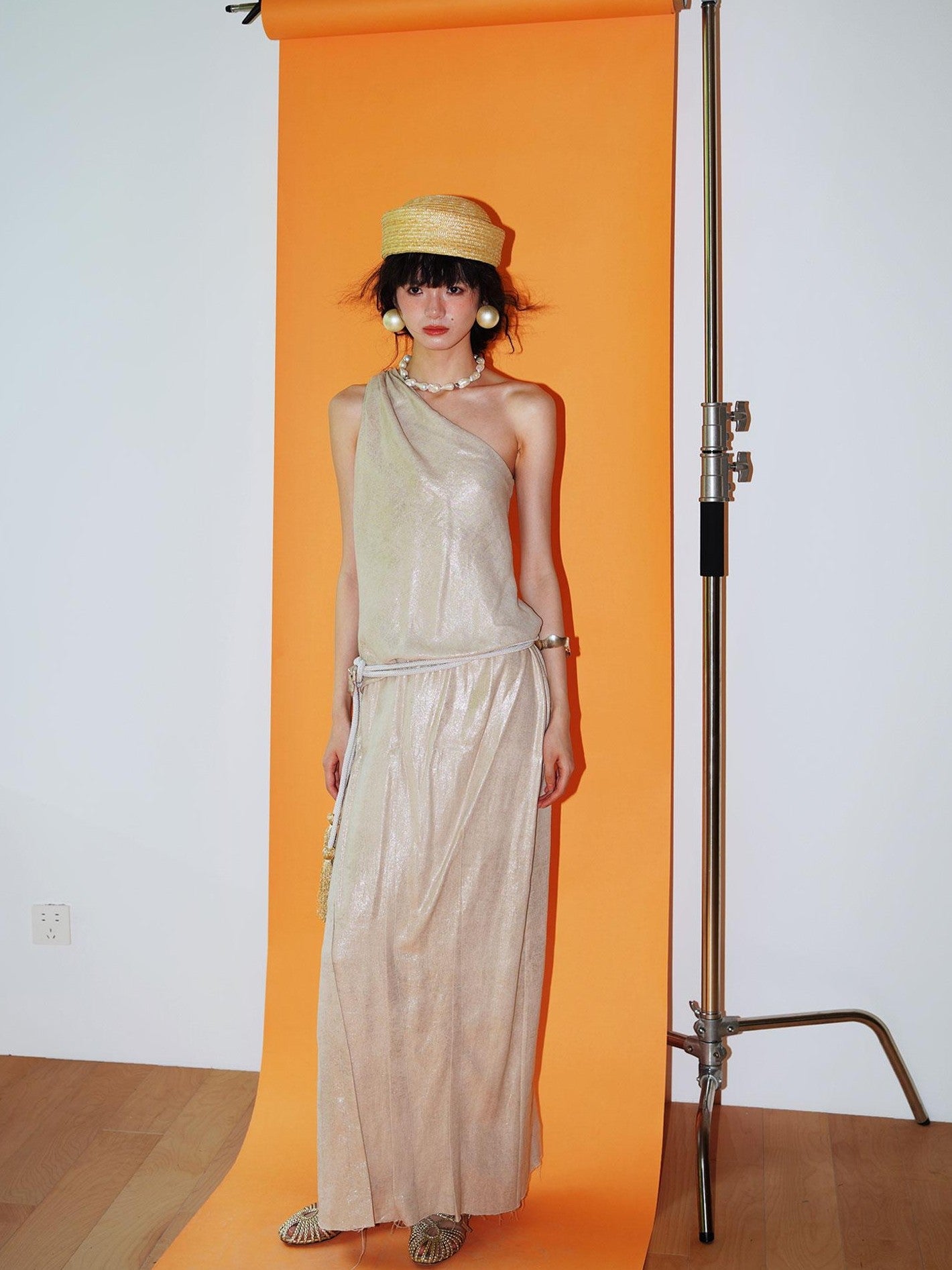 badtaste Gold One Shoulder Solid Women's Linen Ramie Halter Maxi Dresses