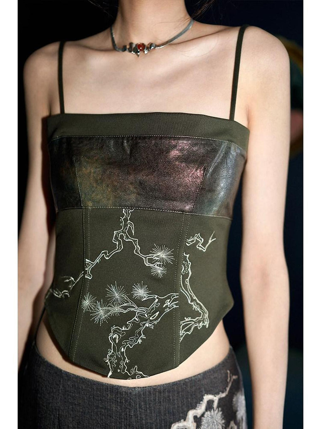 badtaste High Waist Slimming Embroidered Patchwork Neo Chinese Western Women's Camisoles