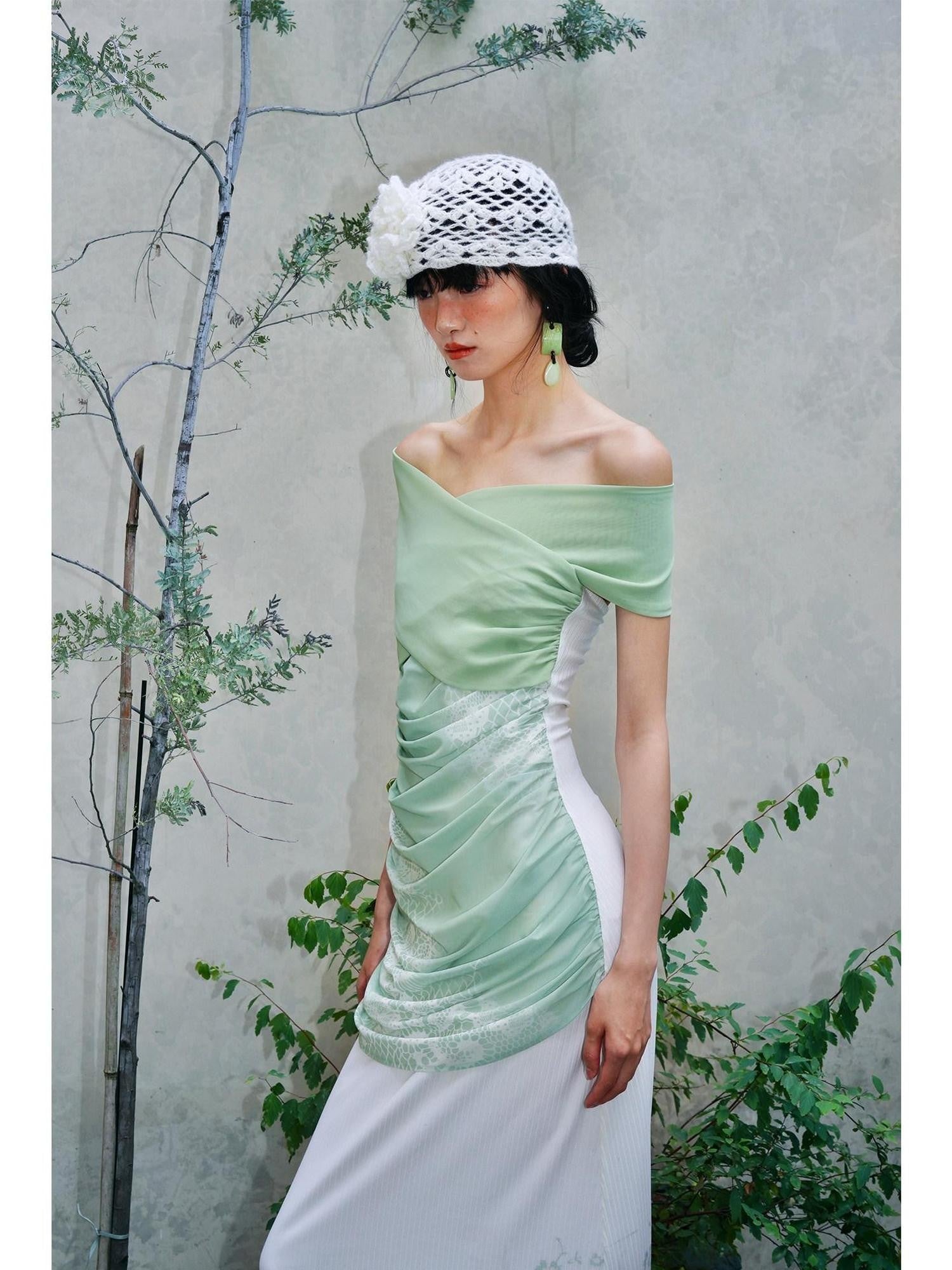 badtaste Jade Chinese Print Slim Fit Multiway Off Shoulder Women's Strapless Maxi Dresses