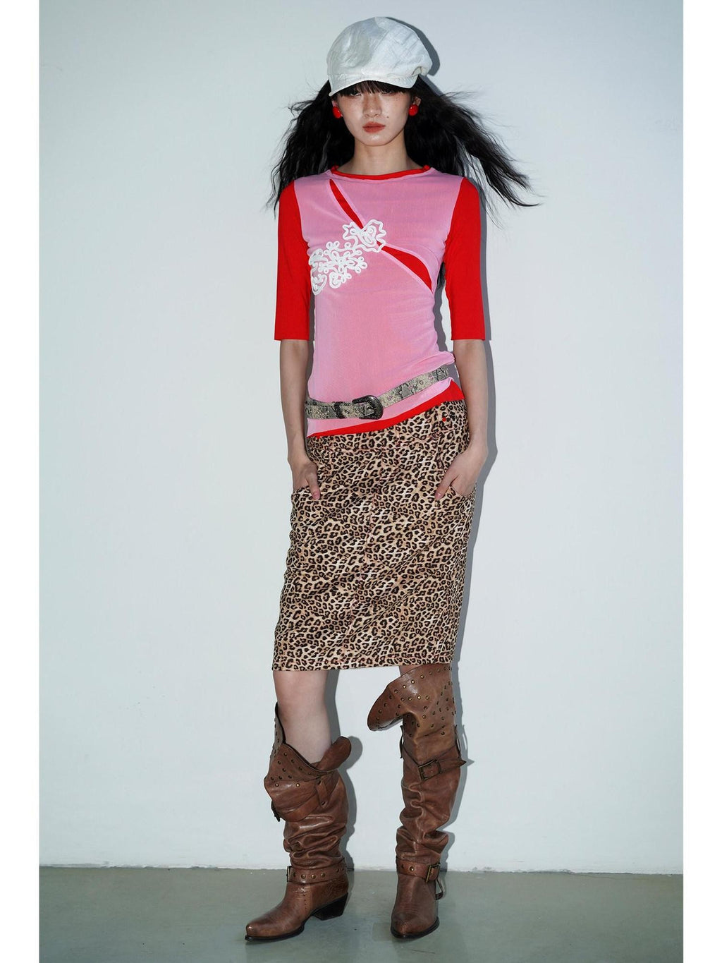 badtaste Leopard Embroidered Slim Split Low Waist Women's Suede Pencil Skirts