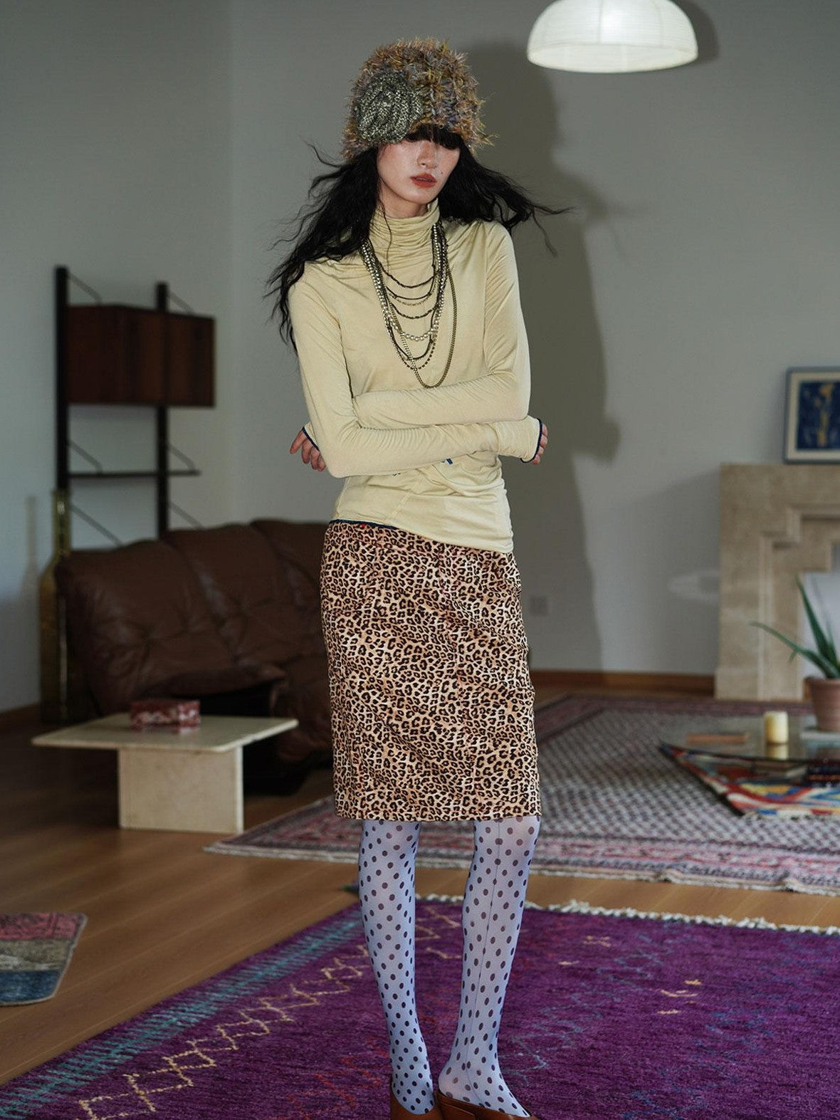 badtaste Leopard Embroidered Slim Split Low Waist Women's Suede Pencil Skirts