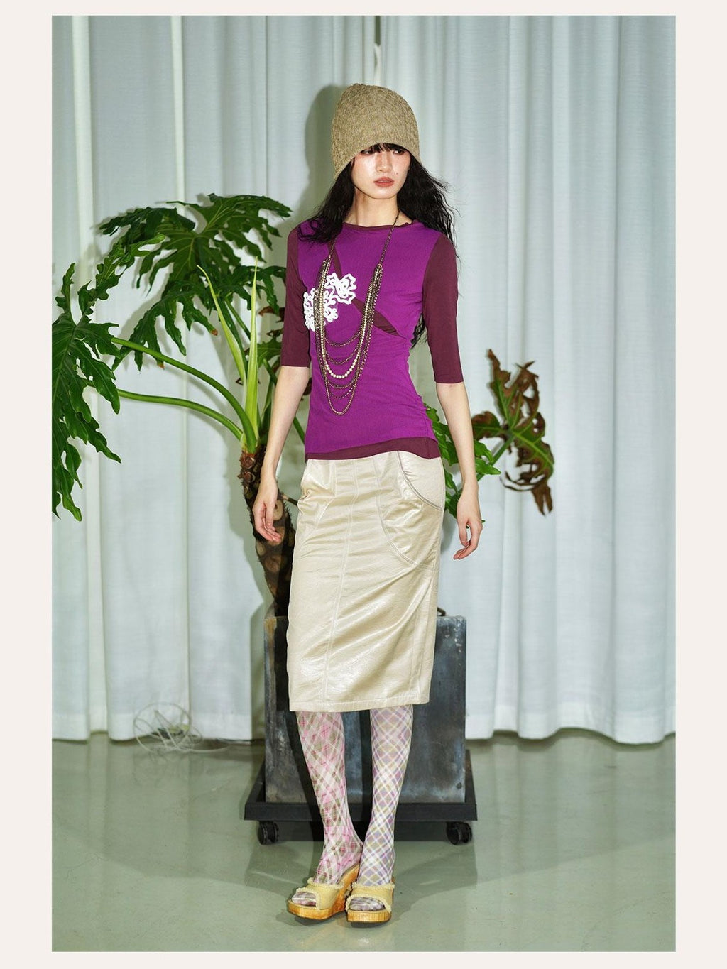 badtaste Metallic Sheen H Line Low Waist Slim Vintage Women's Light Gold Midi Skirts