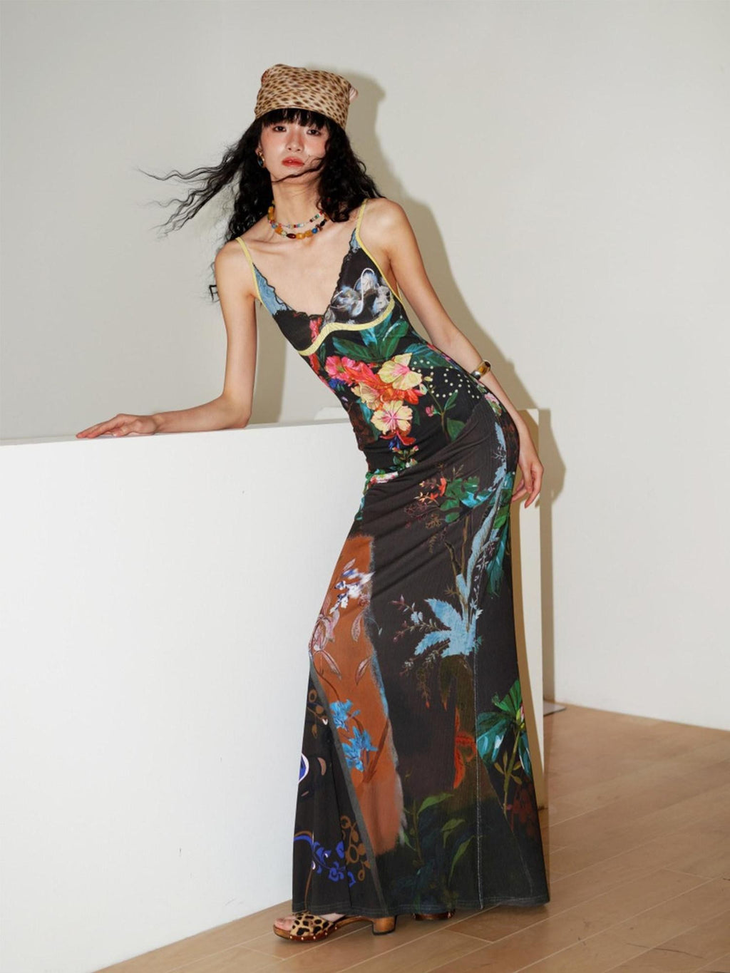 badtaste New Chinese Print V-neck Lace Mermaid Women's Slip Maxi Dresses