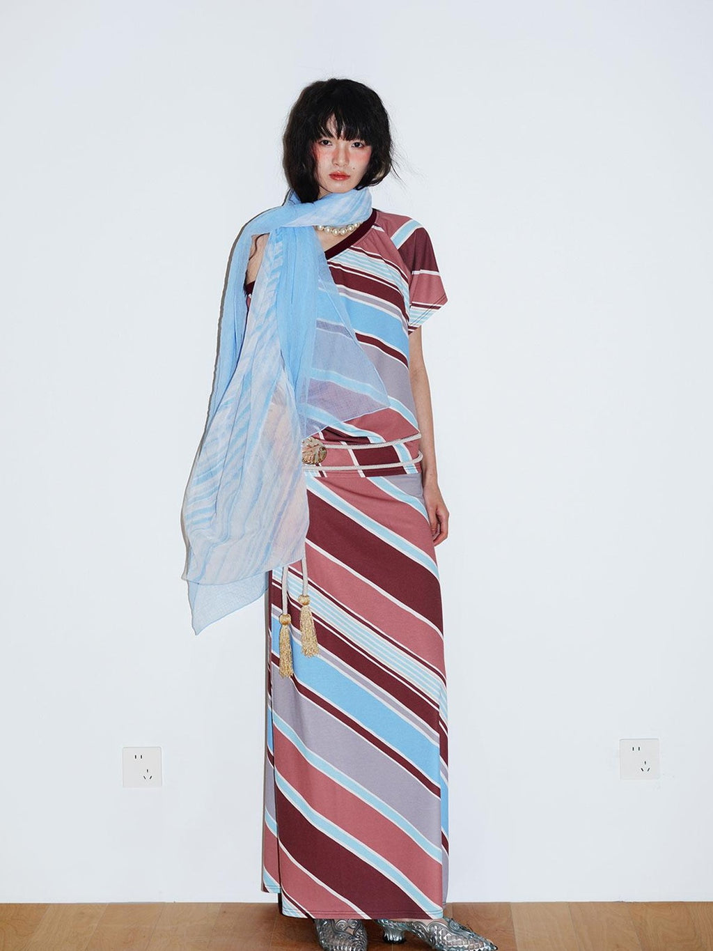 badtaste Oversized Checked Colorblock Pleated Semi Sheer Women's Silk Scarves & Shawls