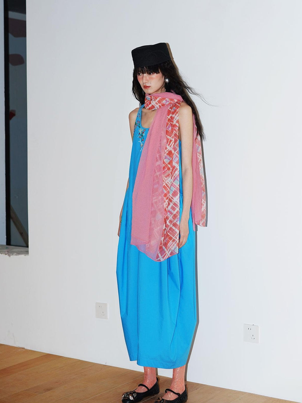 badtaste Oversized Checked Colorblock Pleated Semi Sheer Women's Silk Scarves & Shawls