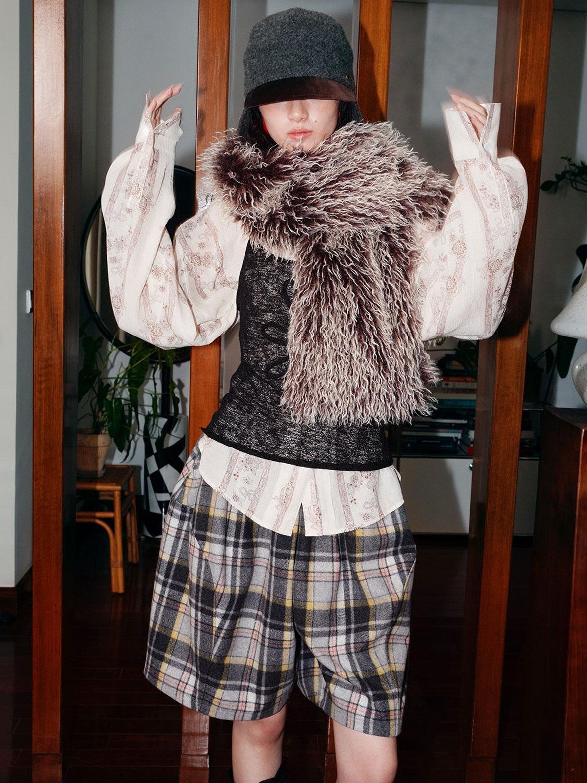 badtaste Plaid Vintage Wide Leg Lantern Women's Wool Blend Culotte Shorts