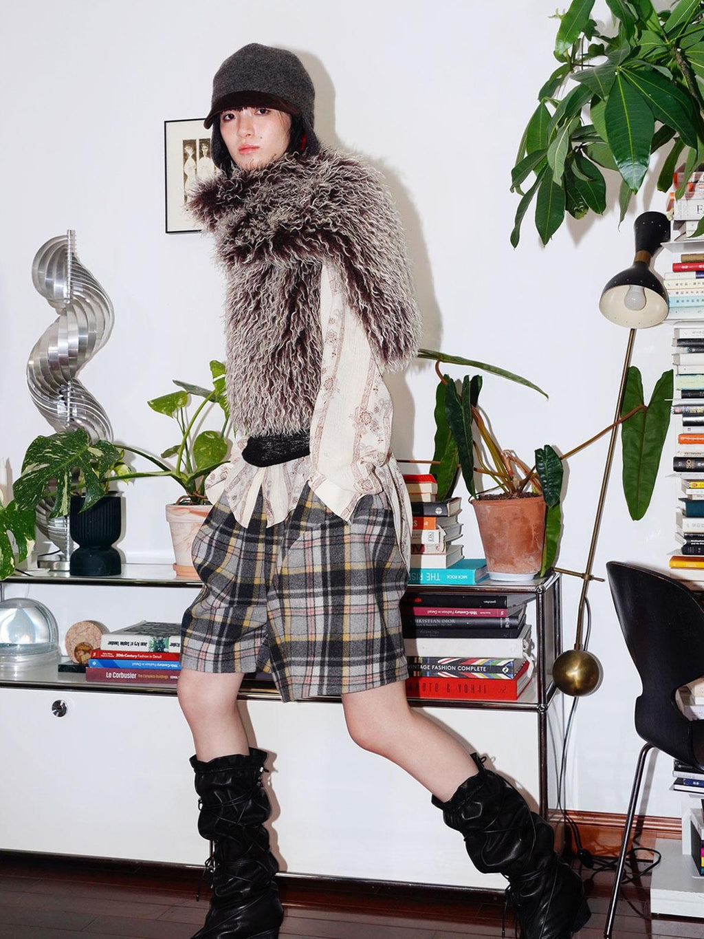 badtaste Plaid Vintage Wide Leg Lantern Women's Wool Blend Culotte Shorts