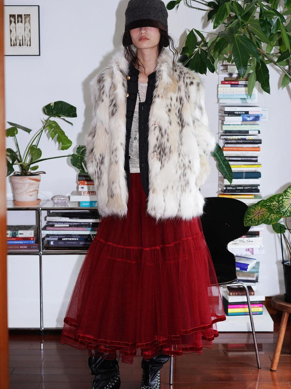 badtaste Plush Faux Bobcat Vintage Short Stand Collar Loose Women's Faux Fur Coats