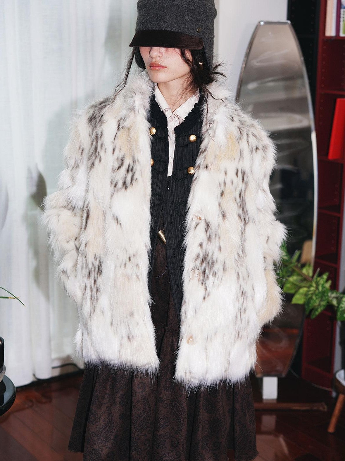 badtaste Plush Faux Bobcat Vintage Short Stand Collar Loose Women's Faux Fur Coats