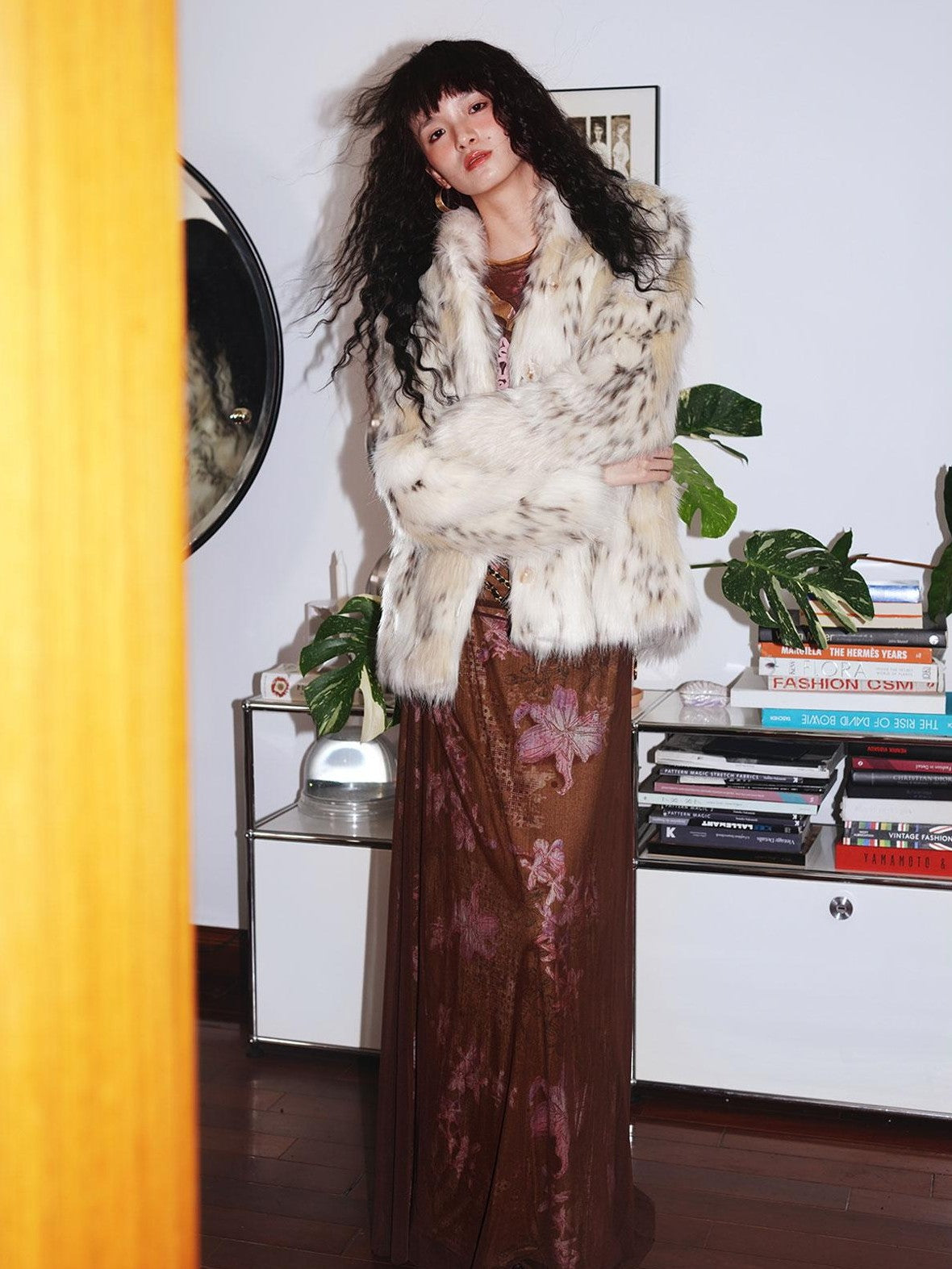 badtaste Plush Faux Bobcat Vintage Short Stand Collar Loose Women's Faux Fur Coats