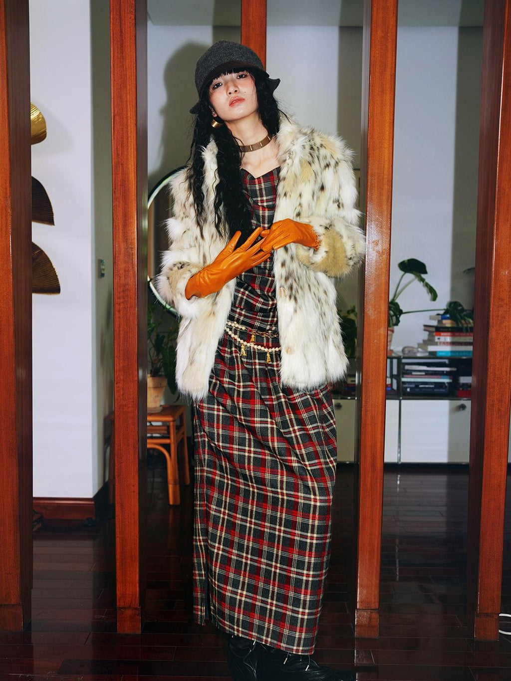 badtaste Plush Faux Bobcat Vintage Short Stand Collar Loose Women's Faux Fur Coats