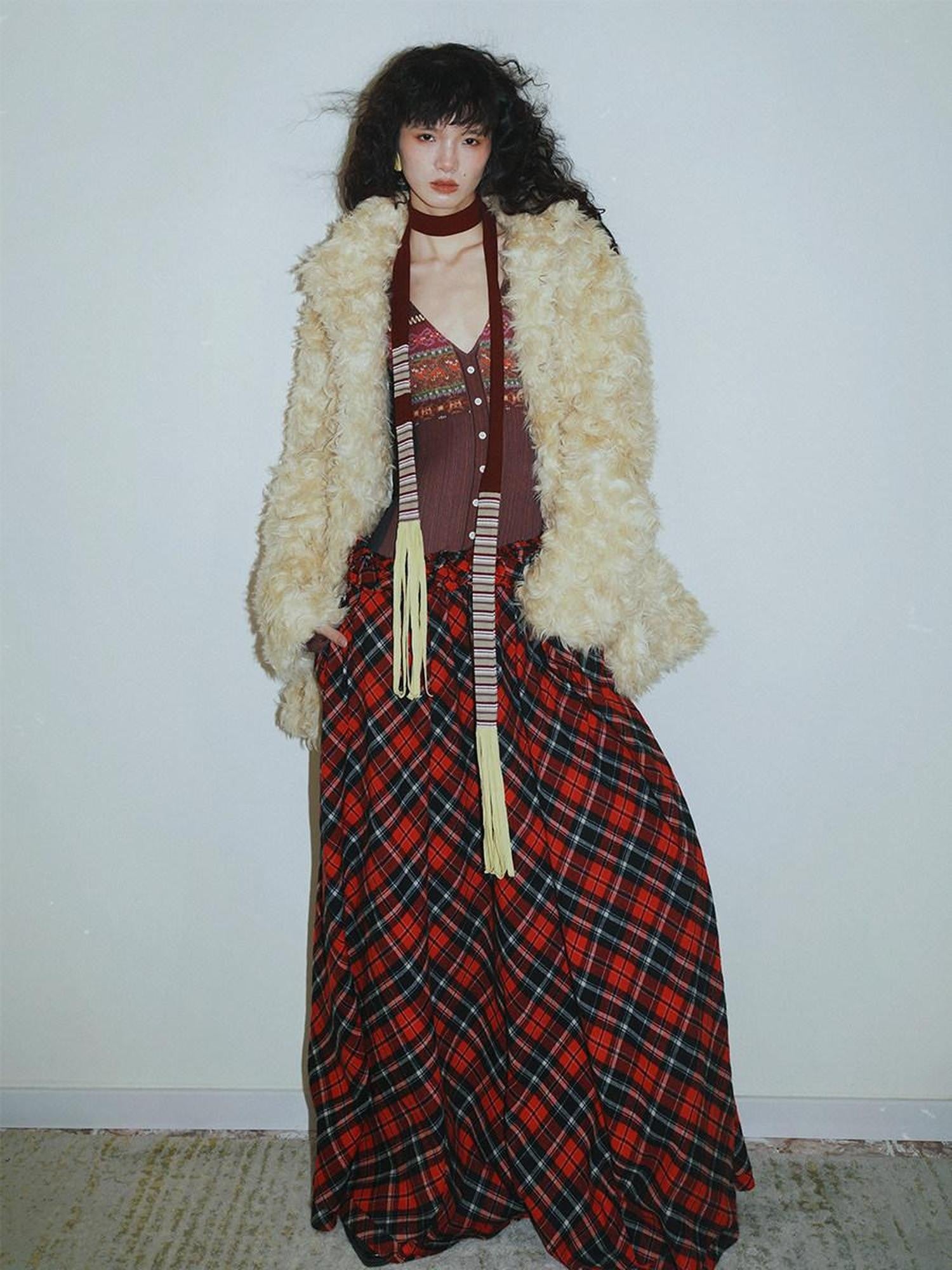 badtaste Plush Rose Rosette Vintage Mid Length Women's Eco Faux Fur Coats