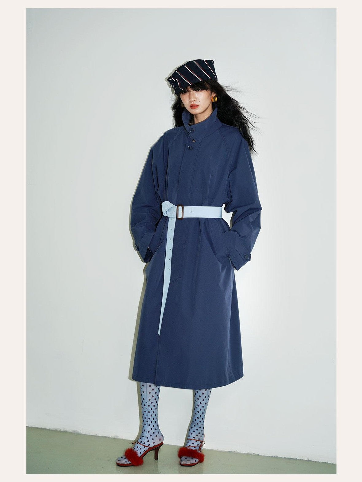 Retro British Stand Collar Zipper Straight Women's Long Coats