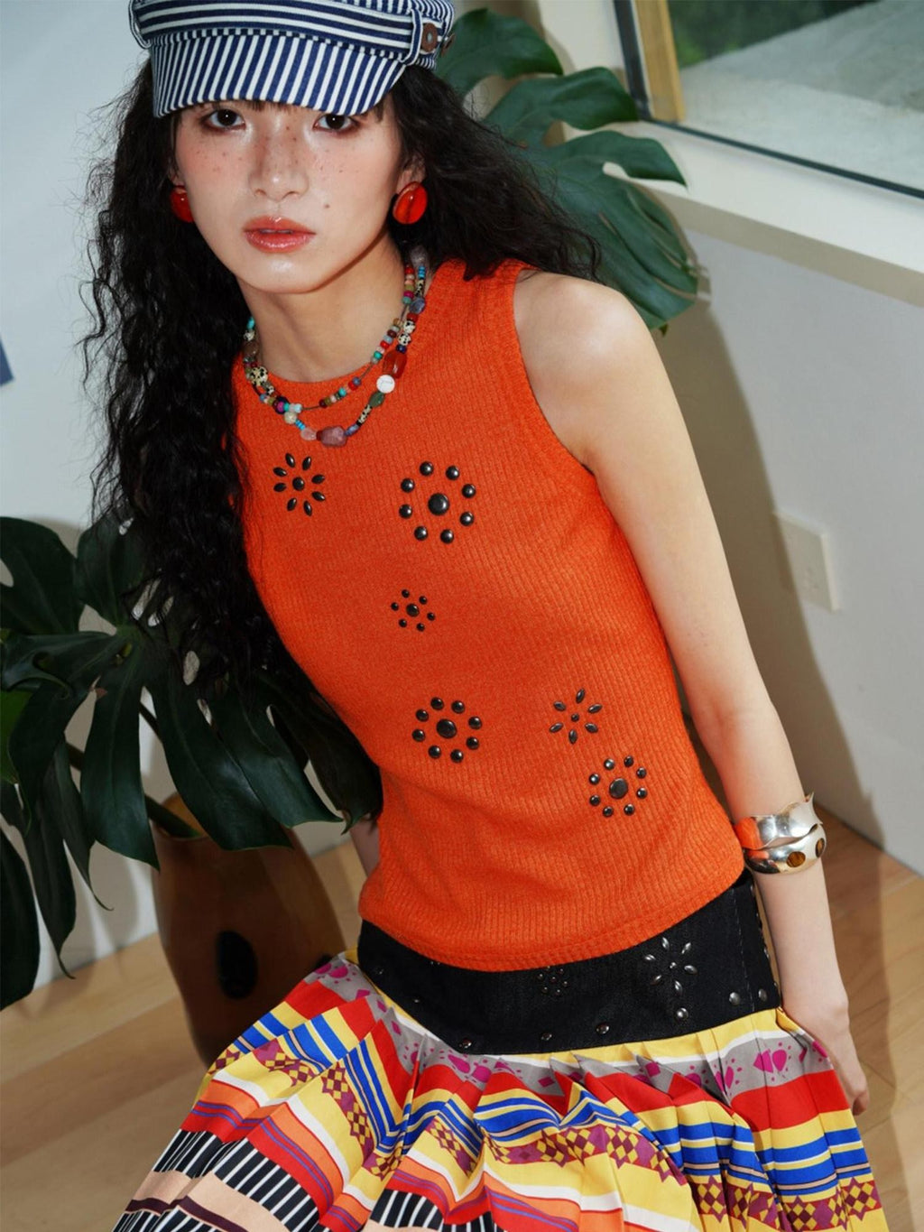badtaste Rhinestone Cutout Open Back Slim Solid Knit Women's Tank Tops
