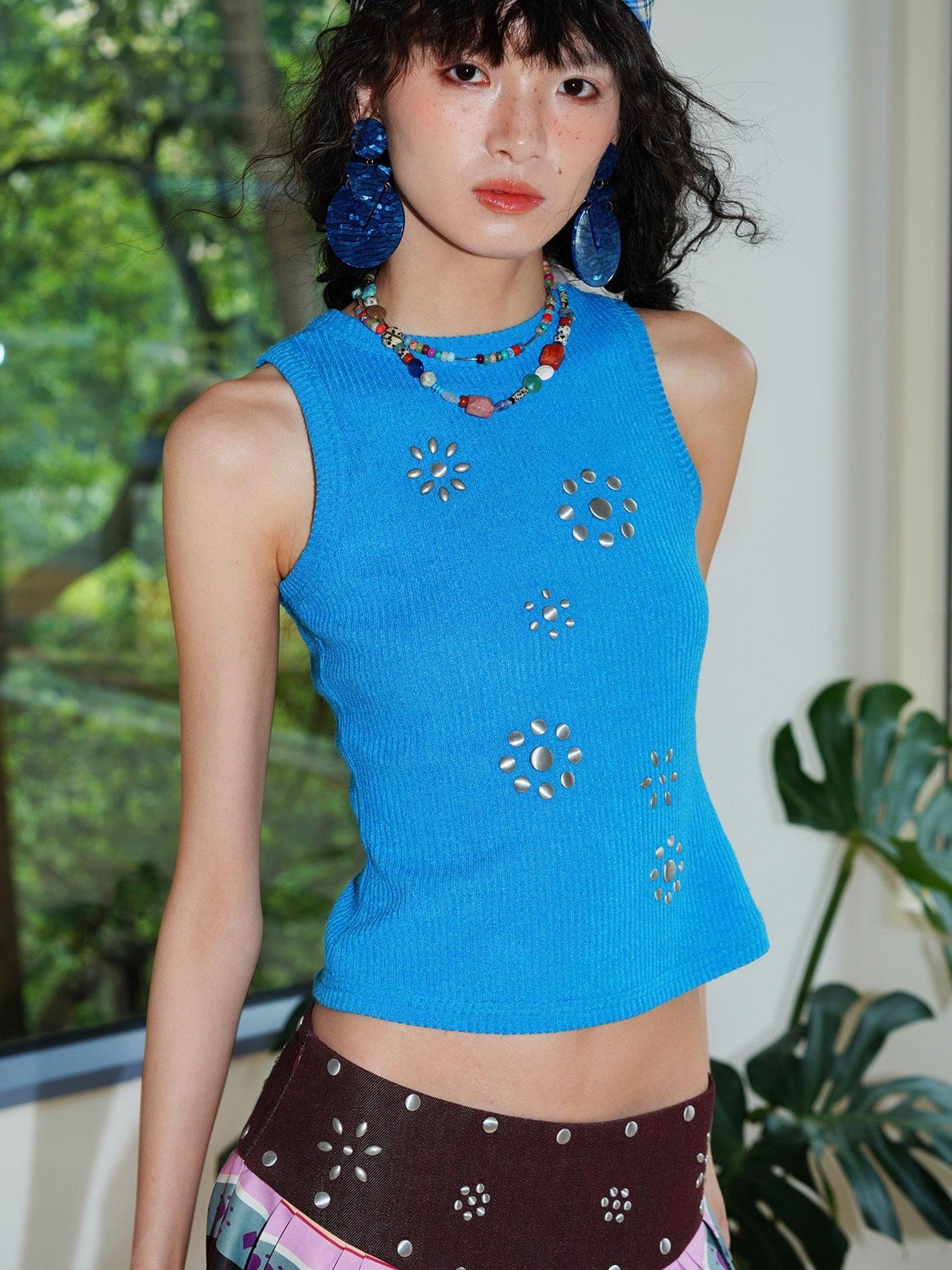 badtaste Rhinestone Cutout Open Back Slim Solid Knit Women's Tank Tops