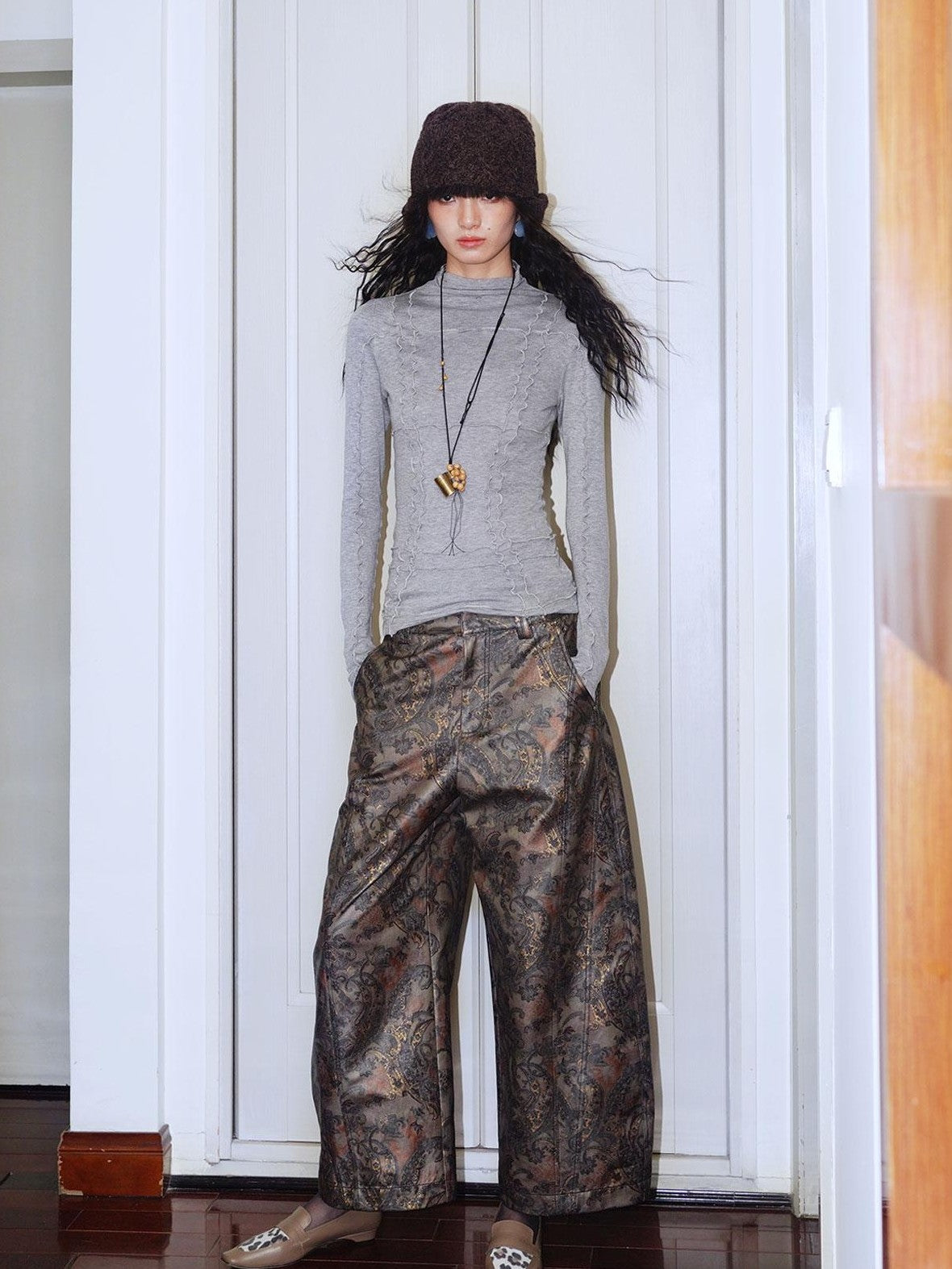 badtaste Shiny Paisley Print Loose Fit Women's Faux Leather Straight-leg Pants