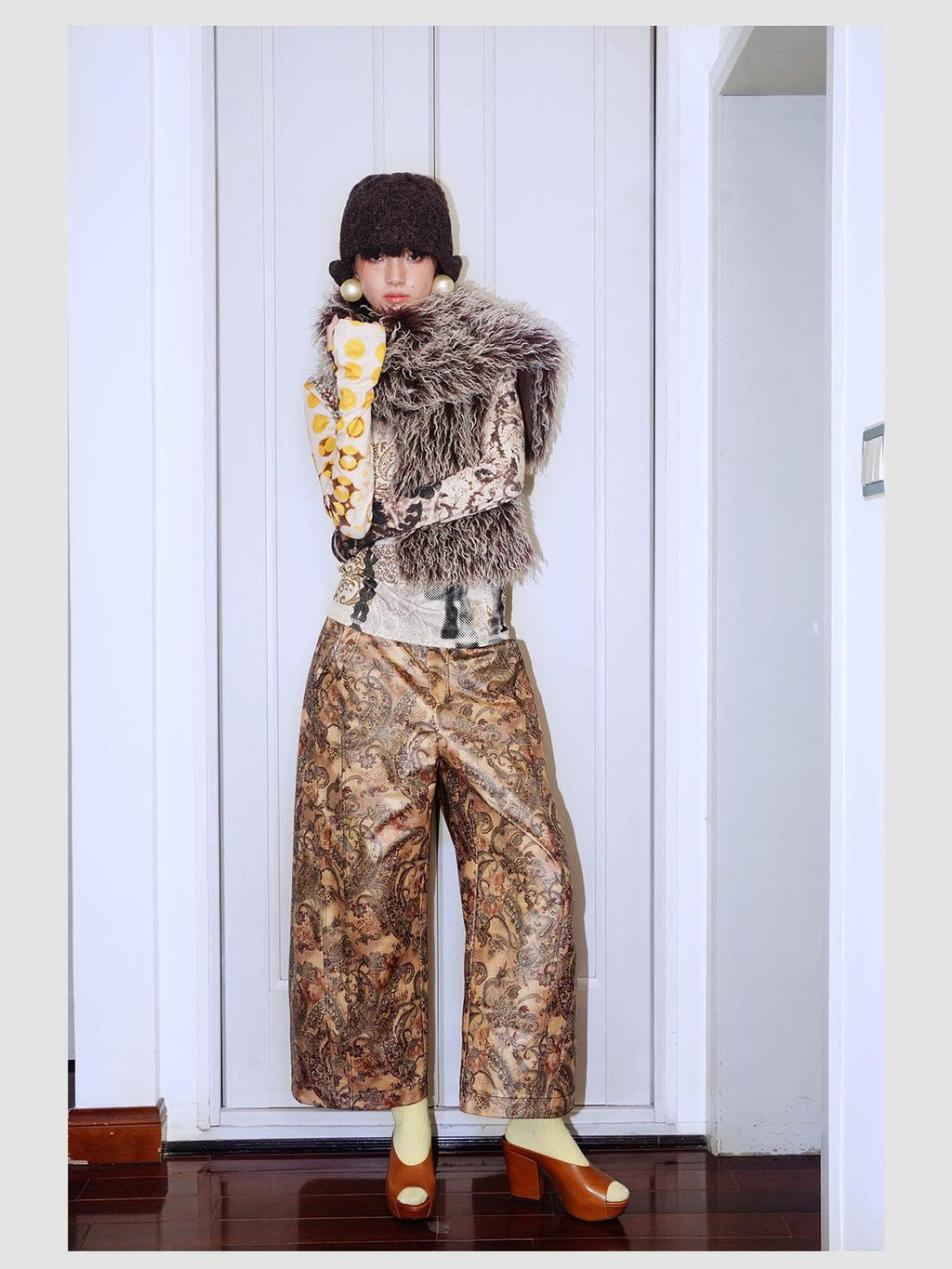 badtaste Shiny Paisley Print Loose Fit Women's Faux Leather Straight-leg Pants