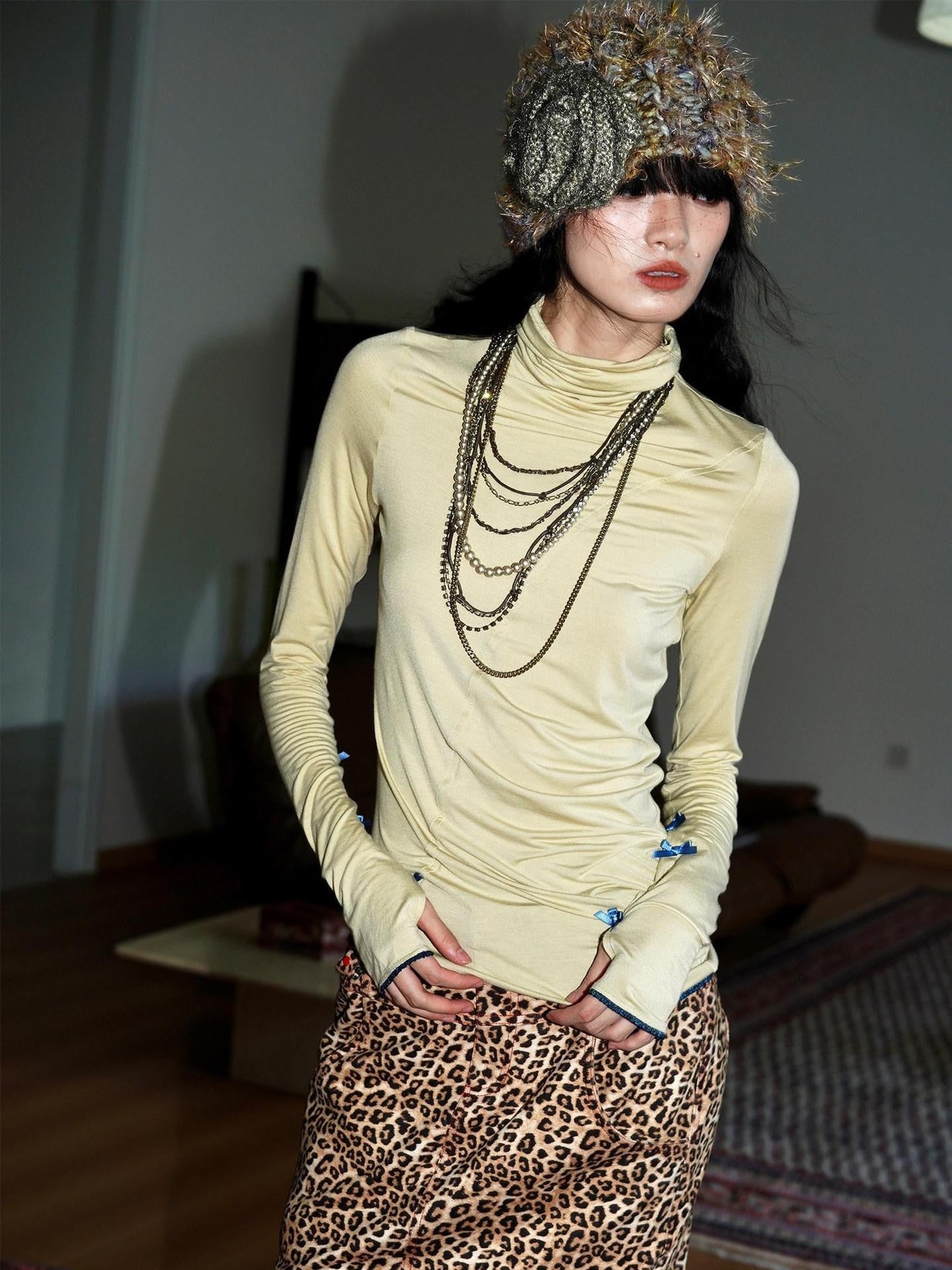 badtaste Solid Color High Neck Split Panel Slim Women's Long Sleeve T-shirts