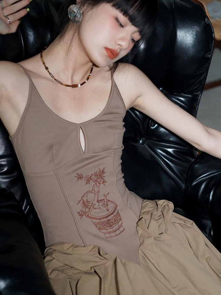 badtaste Solid Embroidered Tailored Waist Cinched Flared Women's Slip Maxi Dresses