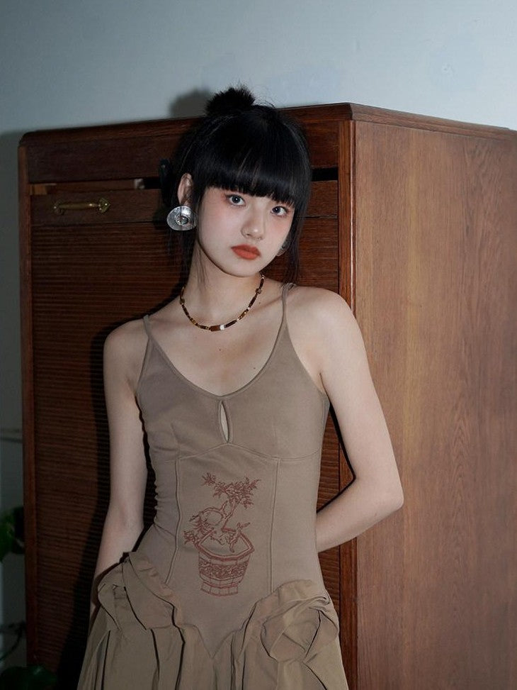 badtaste Solid Embroidered Tailored Waist Cinched Flared Women's Slip Maxi Dresses