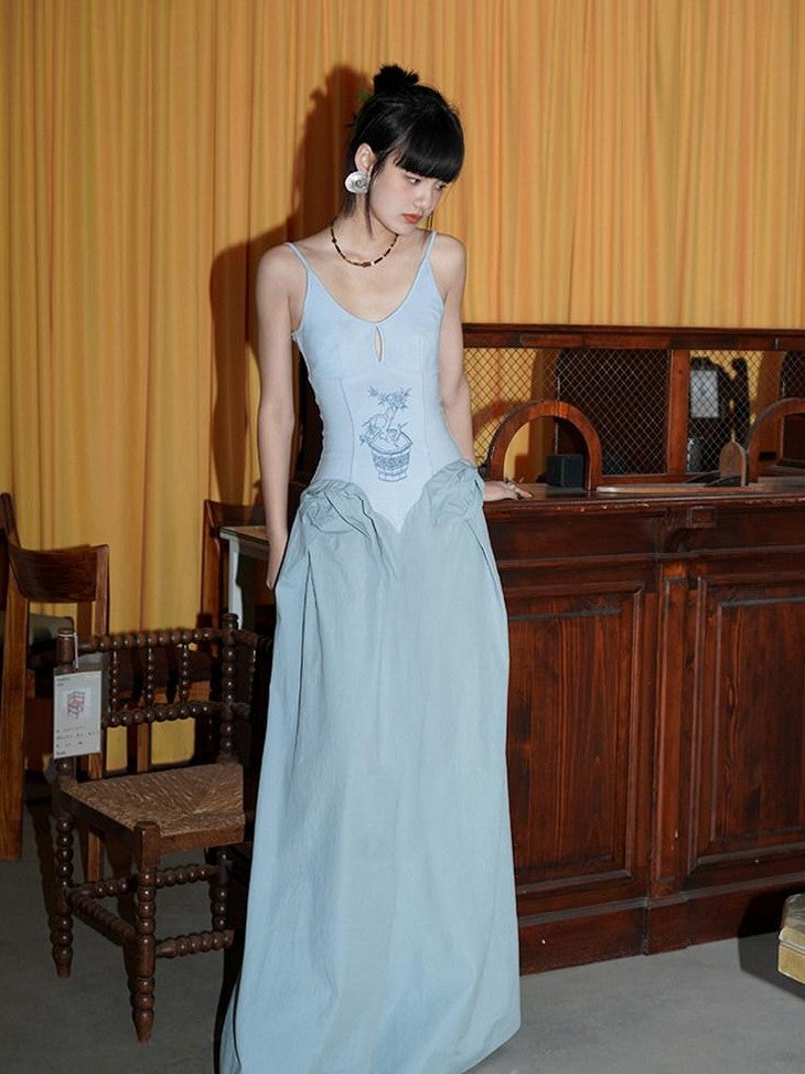 badtaste Solid Embroidered Tailored Waist Cinched Flared Women's Slip Maxi Dresses