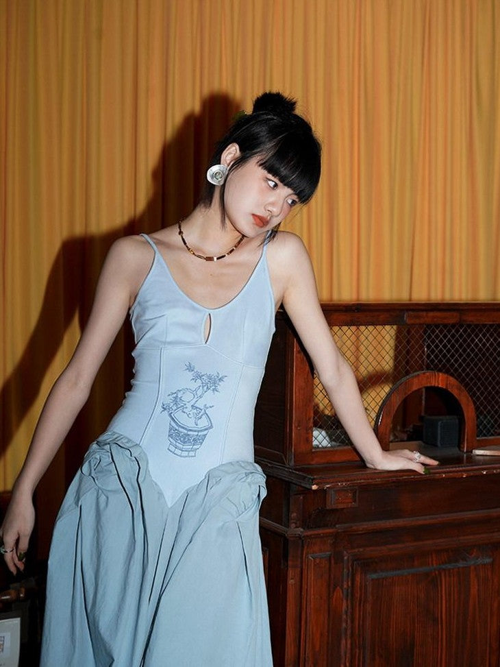 badtaste Solid Embroidered Tailored Waist Cinched Flared Women's Slip Maxi Dresses