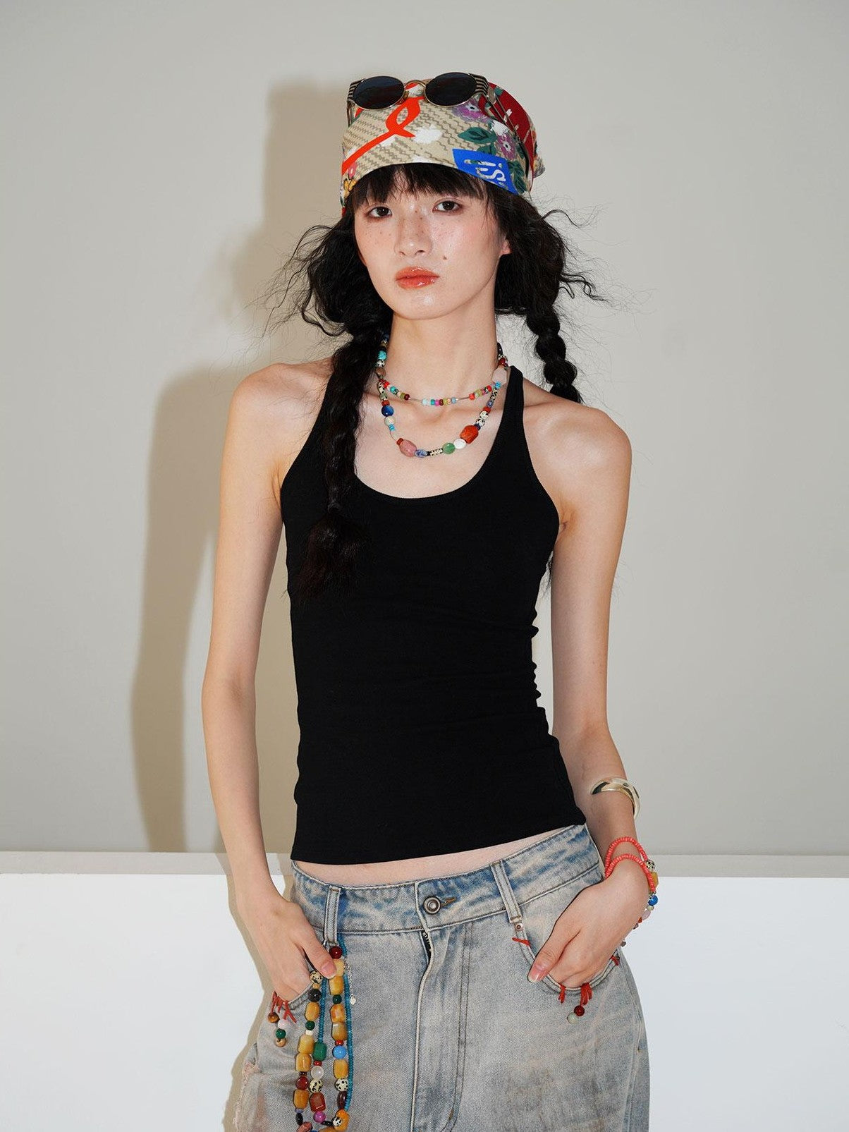 badtaste Solid Racerback U Neck Slim Fit Side Coverage Women's Stretch Camisoles